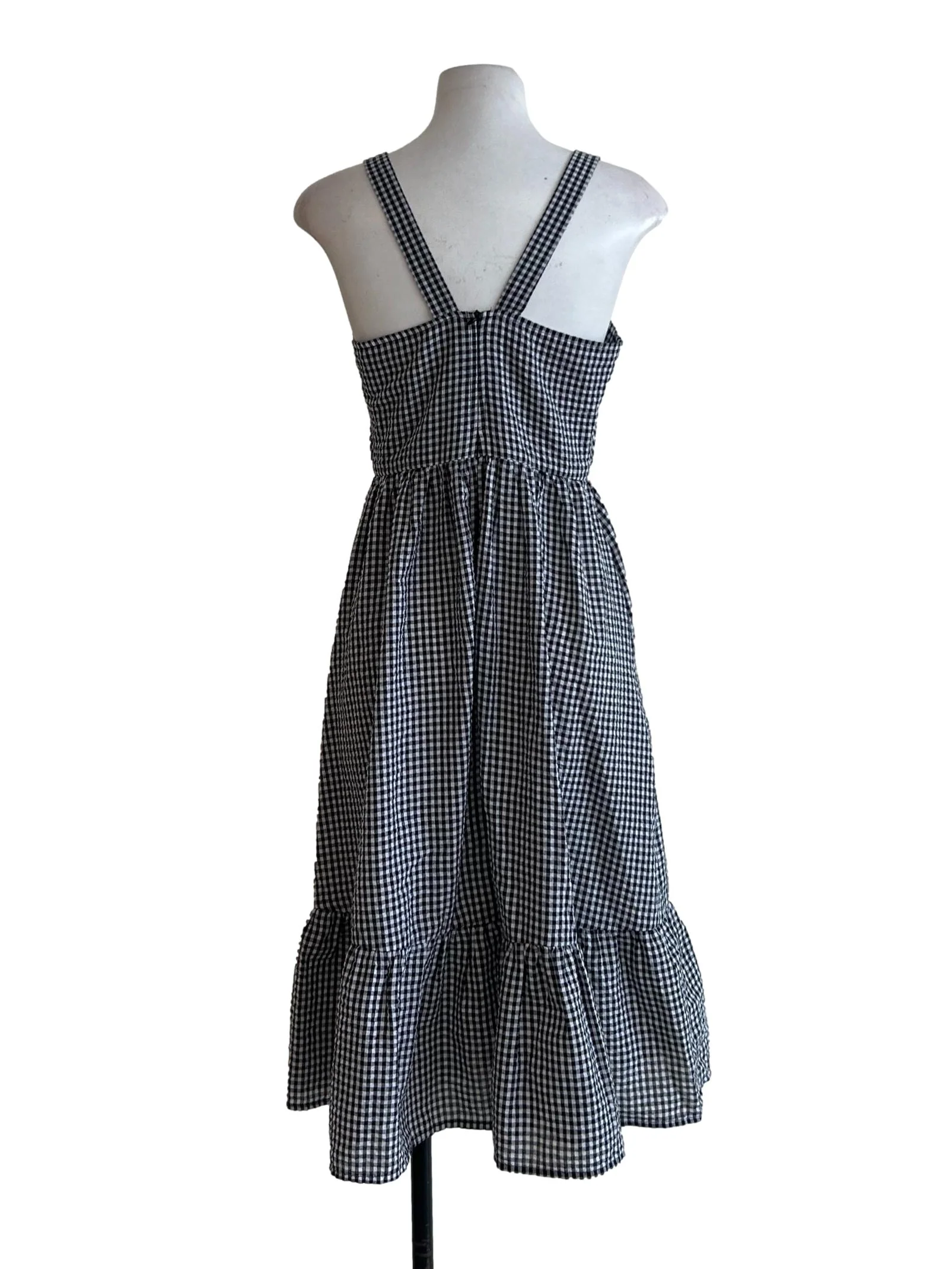 Black And White Square Neckline Dress - Image 2