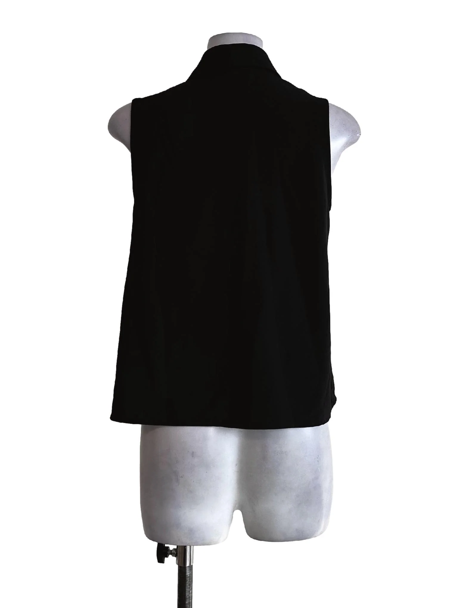 Black Collar Button Sleeveless Top - Image 2