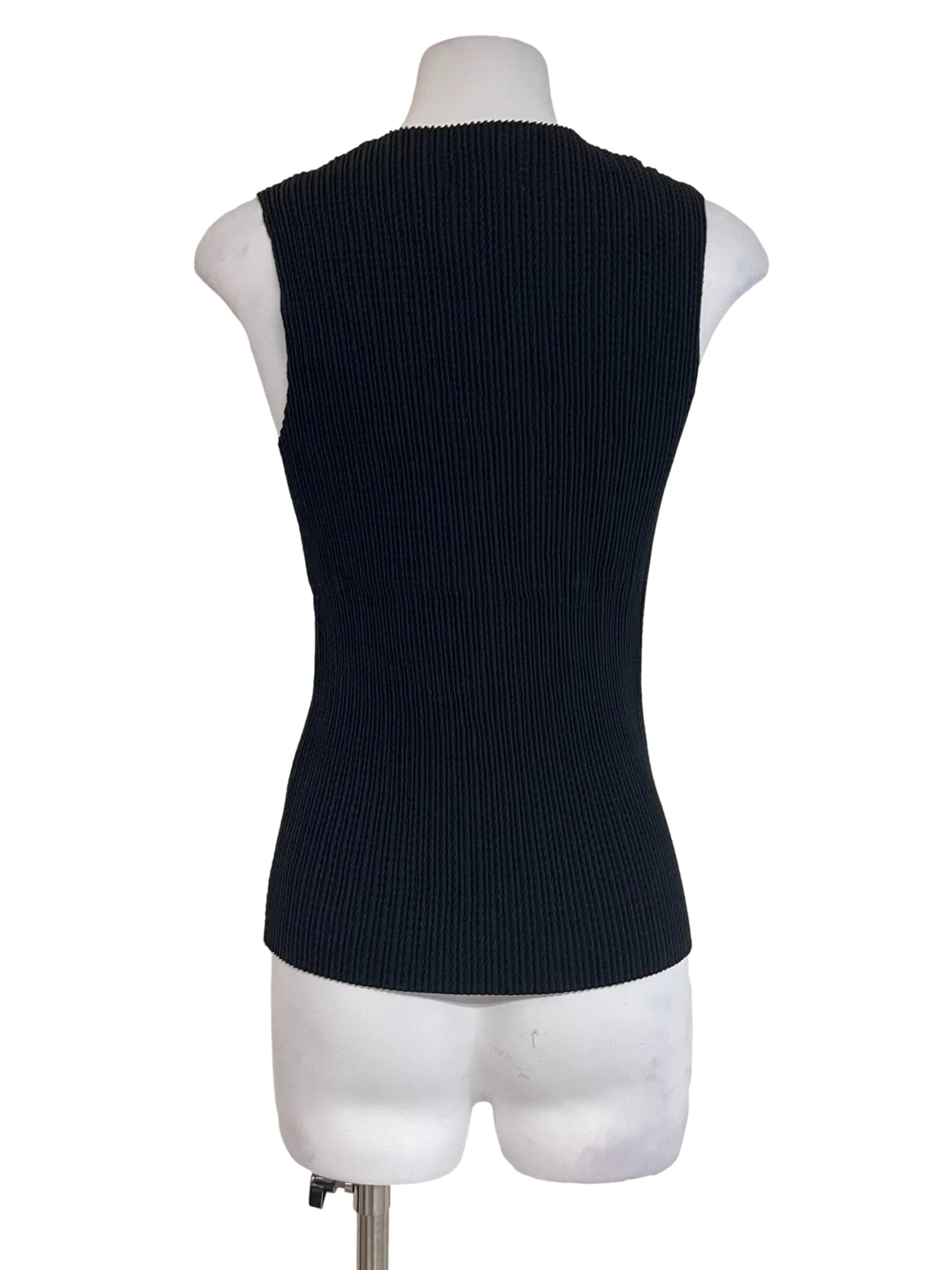 Black Crinkle Sleeveless Top OSN - Image 2