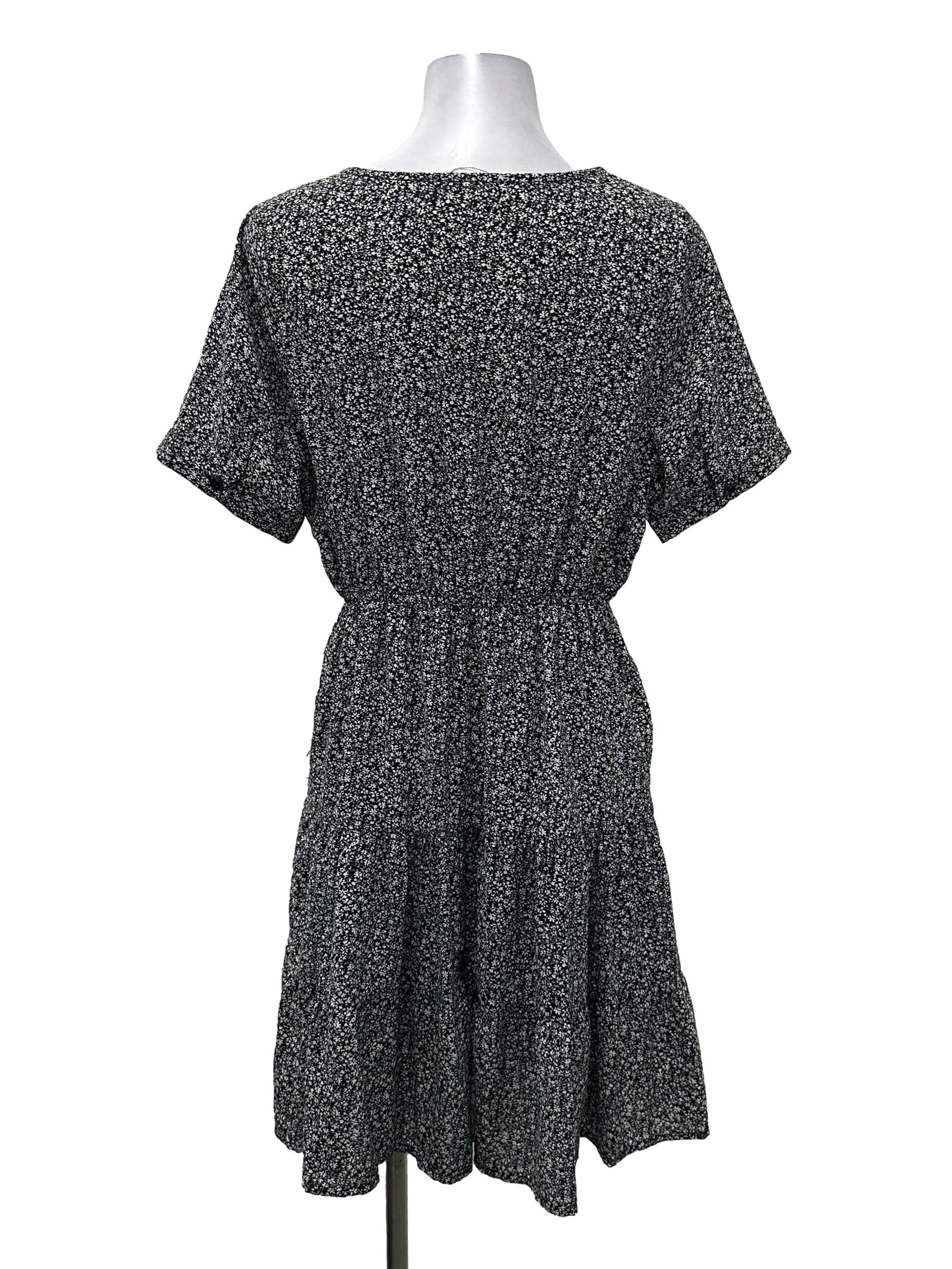 Black Floral V Tiered Dress - Image 2