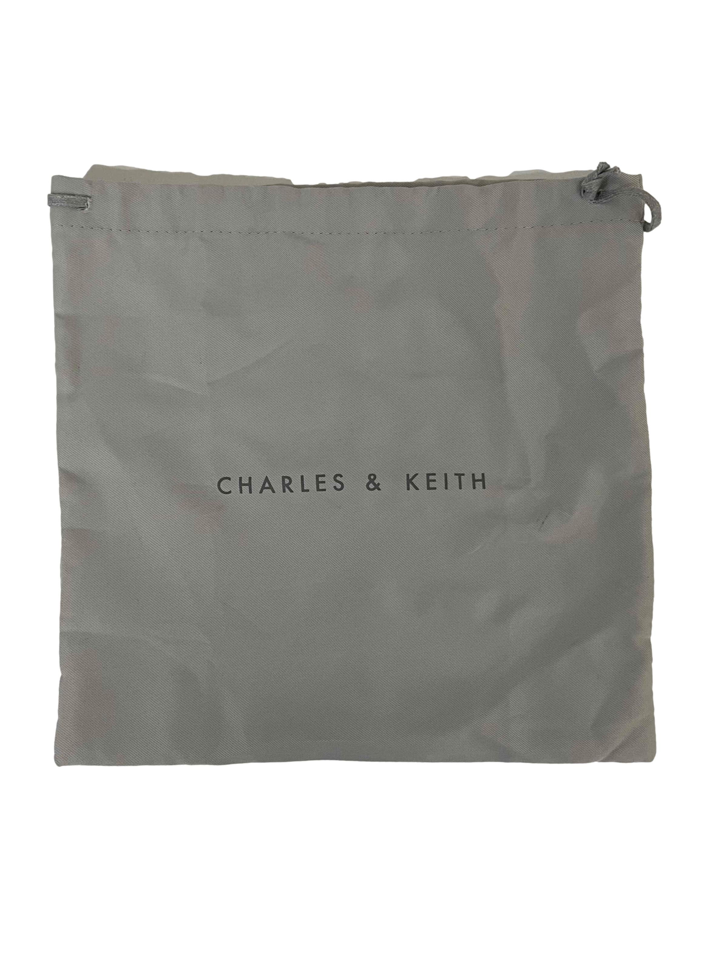 Black Gabine Saddle Bag - Image 5
