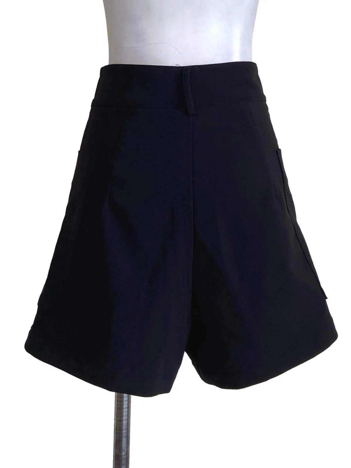 Black High Waist Short Pants - Image 2