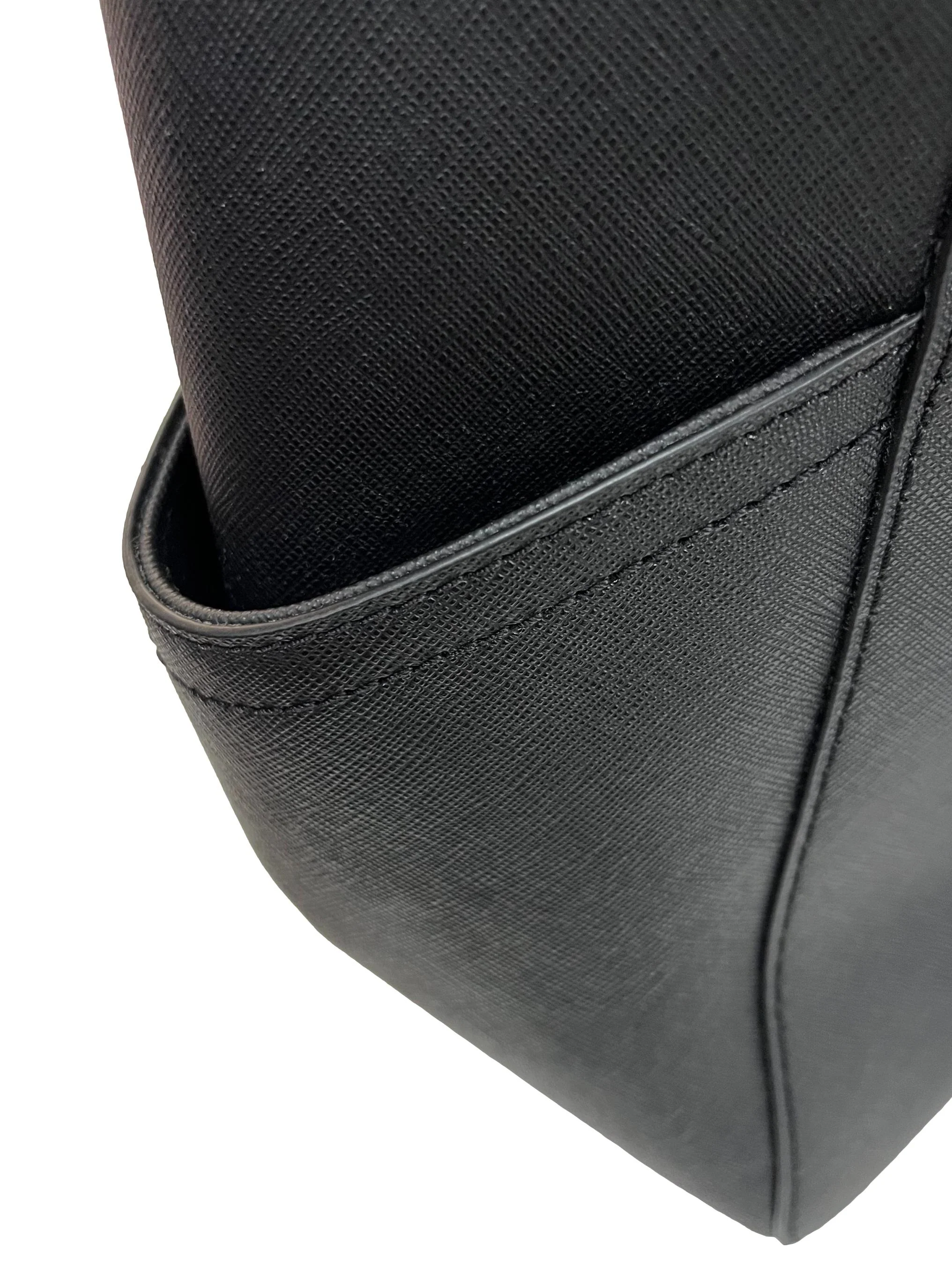 Black Leather Jet Set Large Shoulder Bag CSN - Image 5