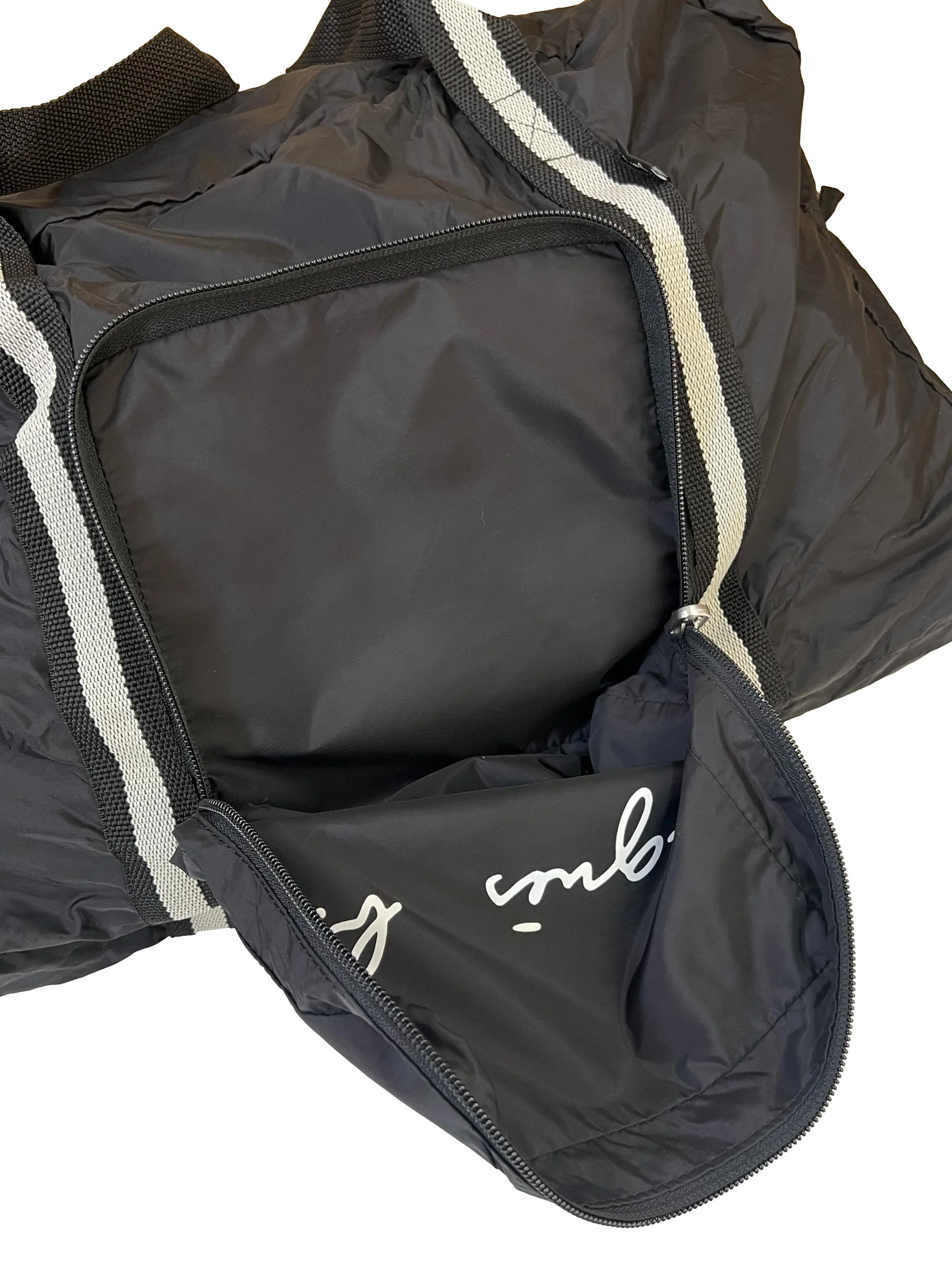 Black Packable Travel Bag - Image 3
