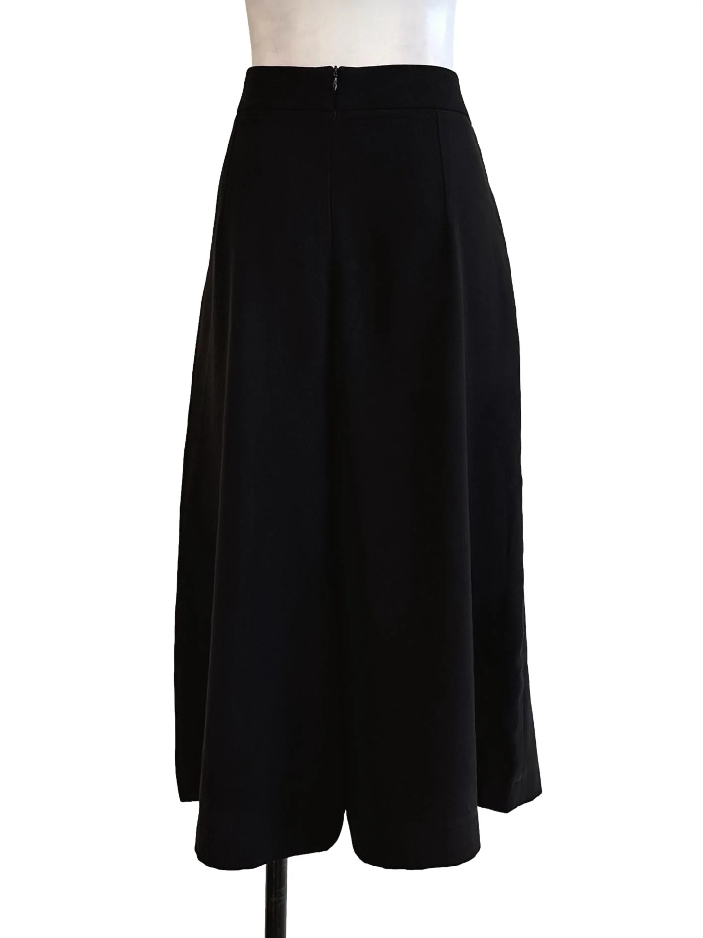 Black Plain Culottes Pants - Image 2