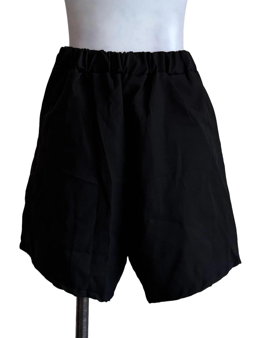 Black Pleated Chino Shorts - Image 2