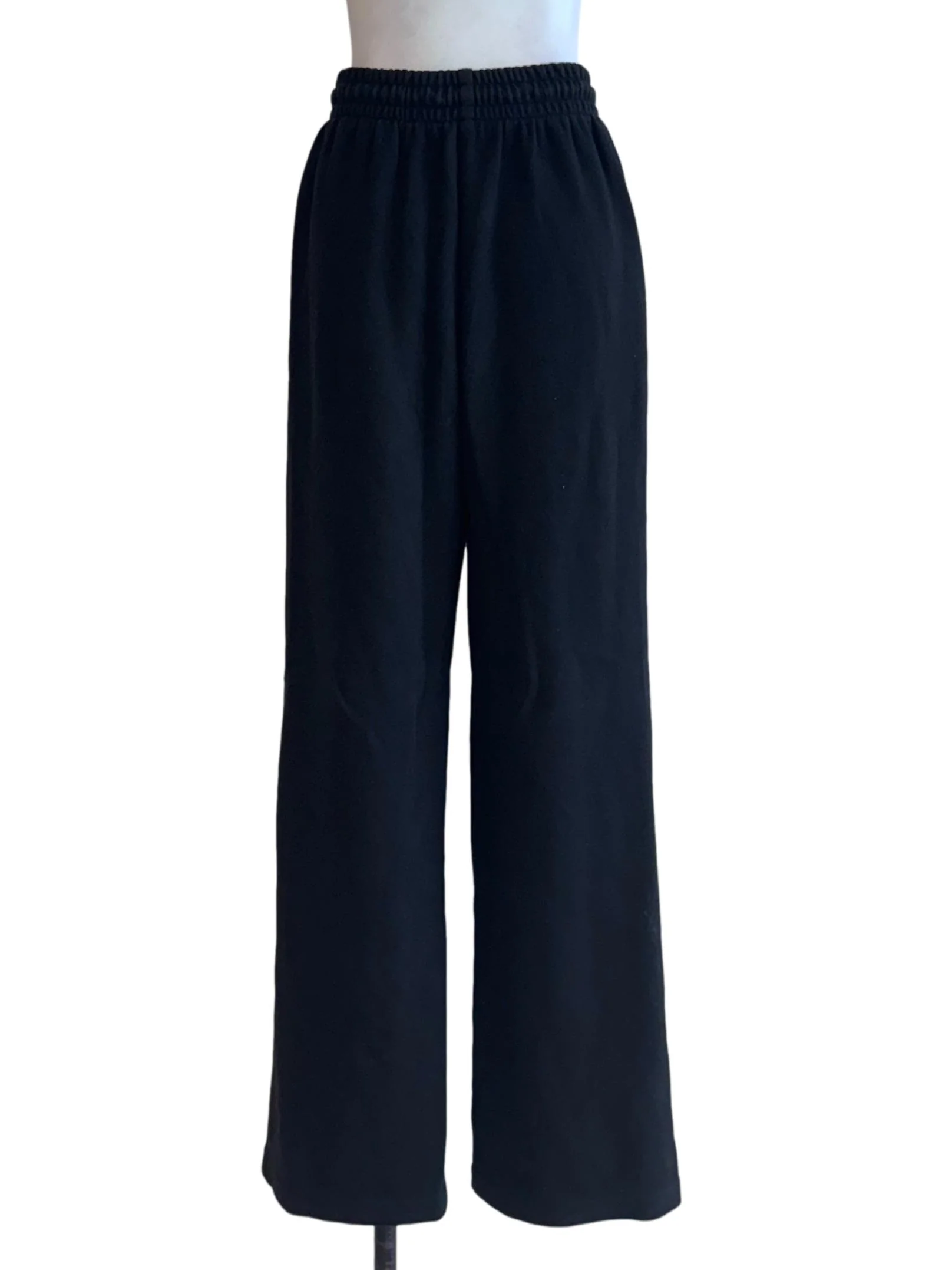 Black Wide Leg Long Pant - Image 2