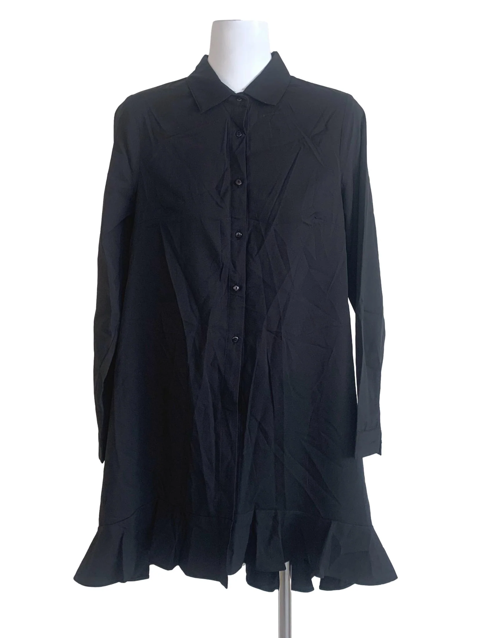 Black Wing Collared Top