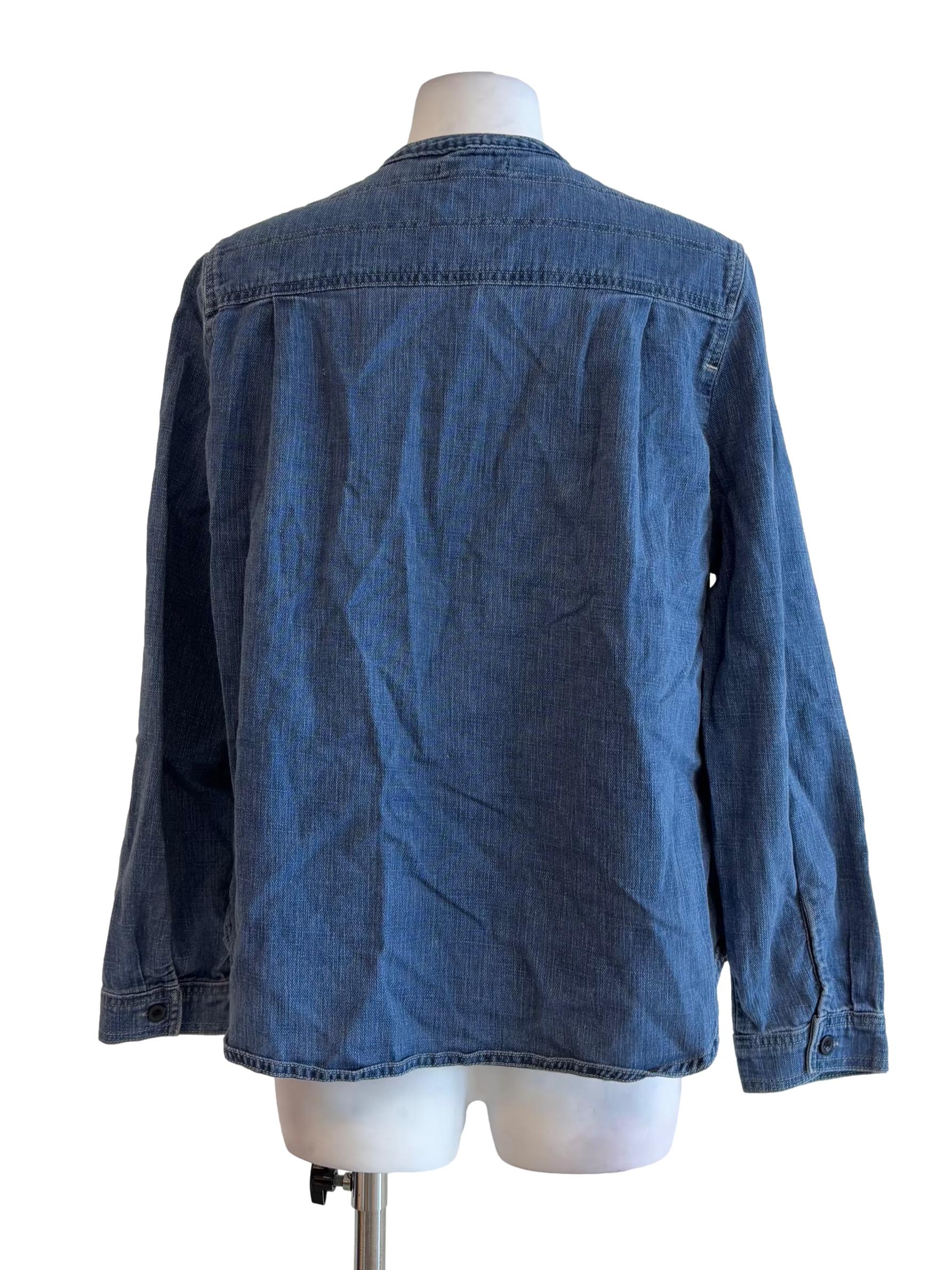 Blue Denim Buttoned Shirt - Image 2