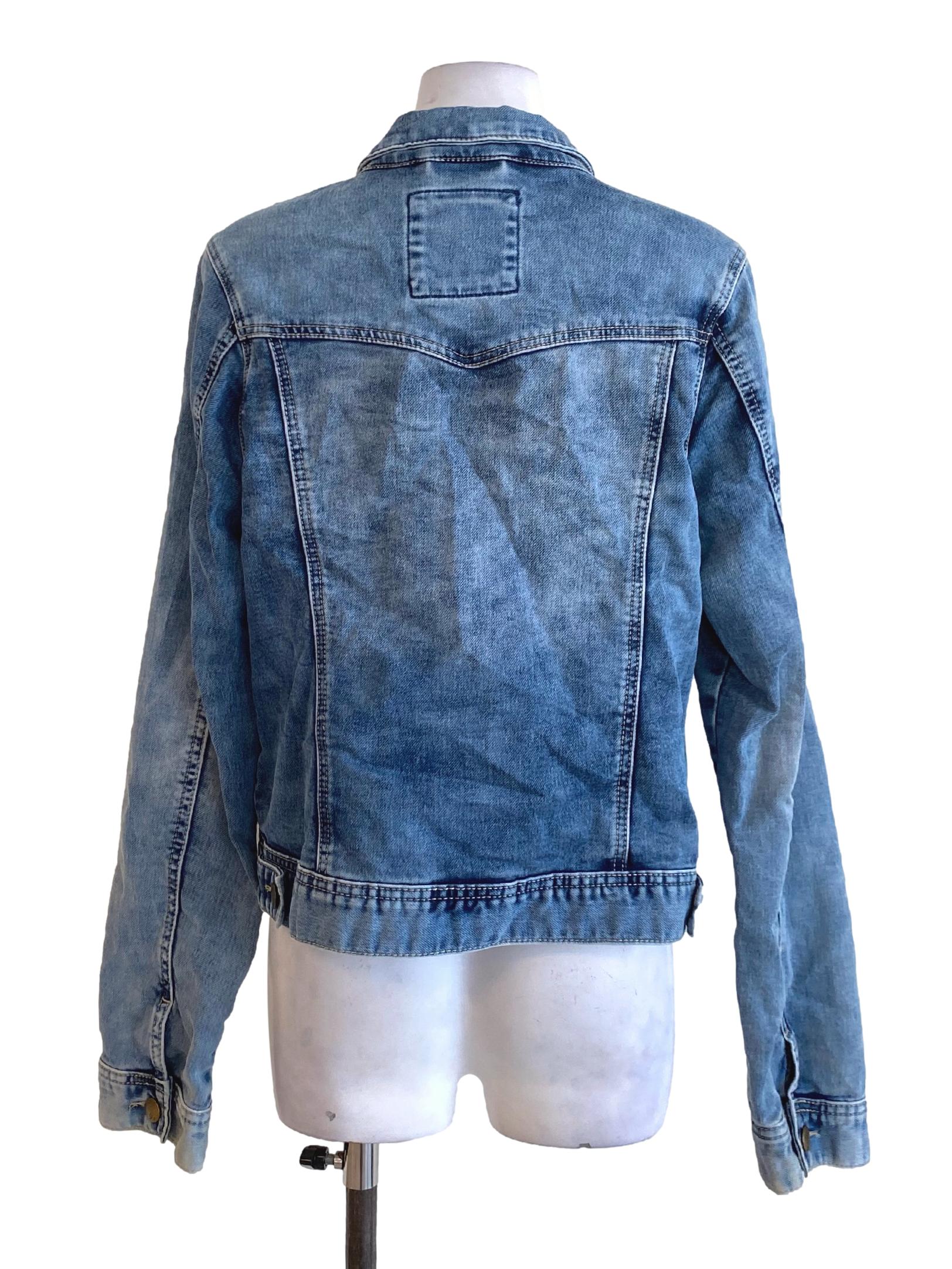 Blue Ombre Long Sleeve Buttoned Down Denim Jacket - Image 2