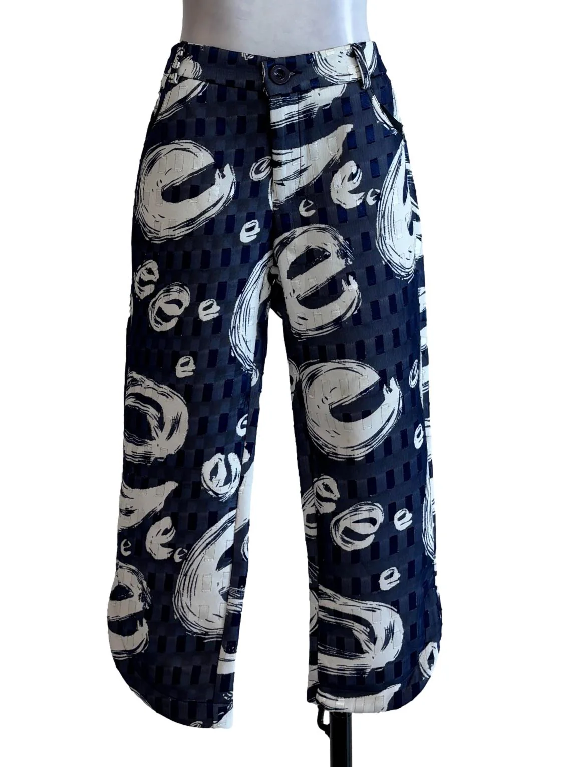Blue Printed Capri Pants