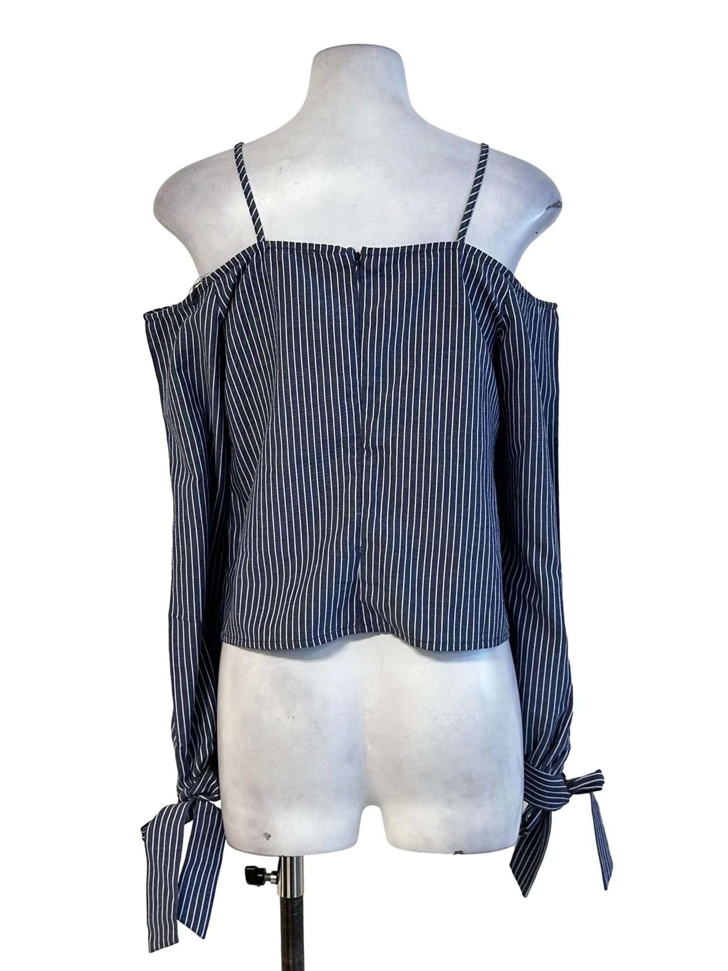 Blue Stripes Pattern Top - Image 2