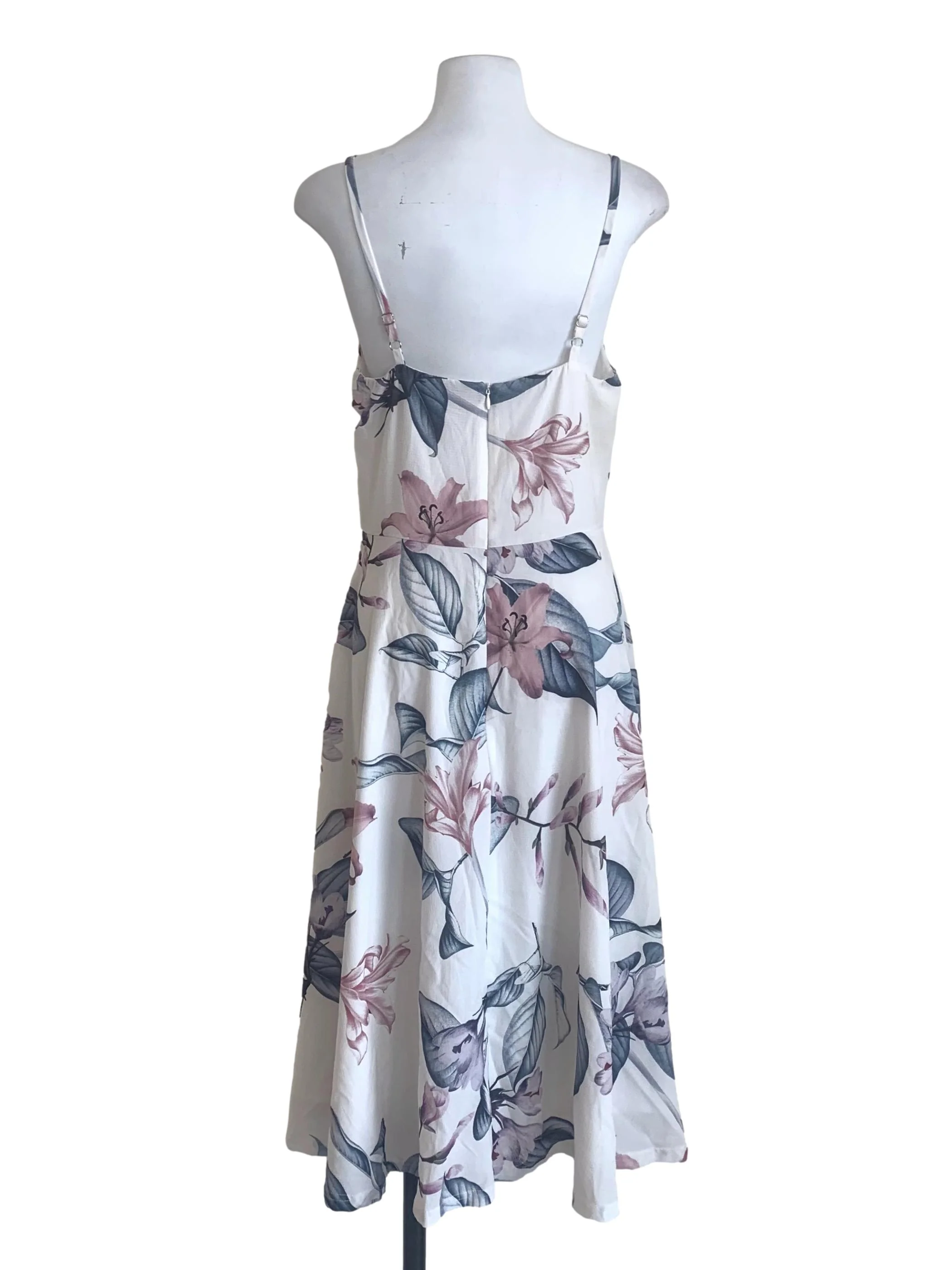 Chiffon White Floral Pattern Dress - Image 2