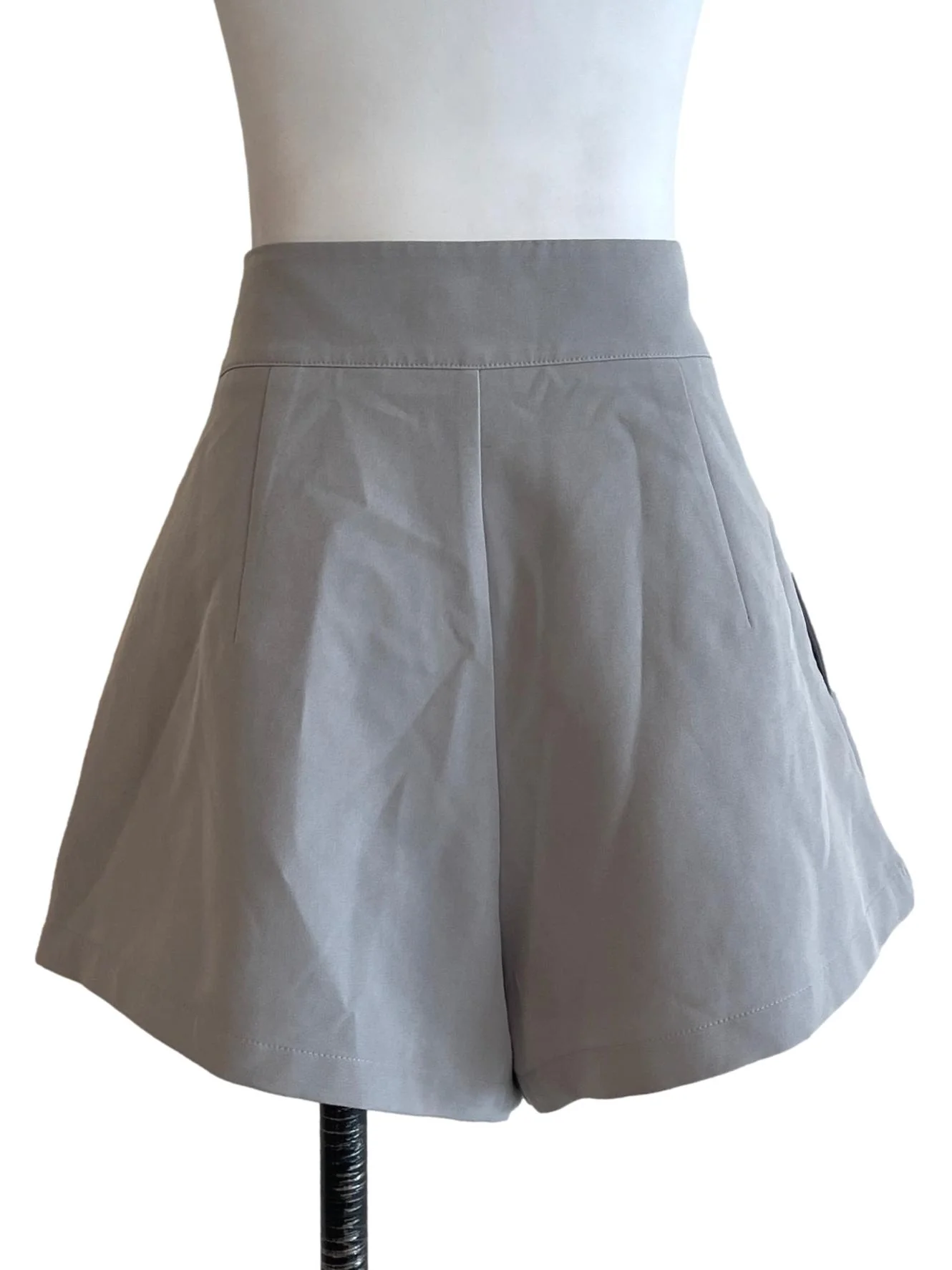 Cloud Silver Shorts - Image 2