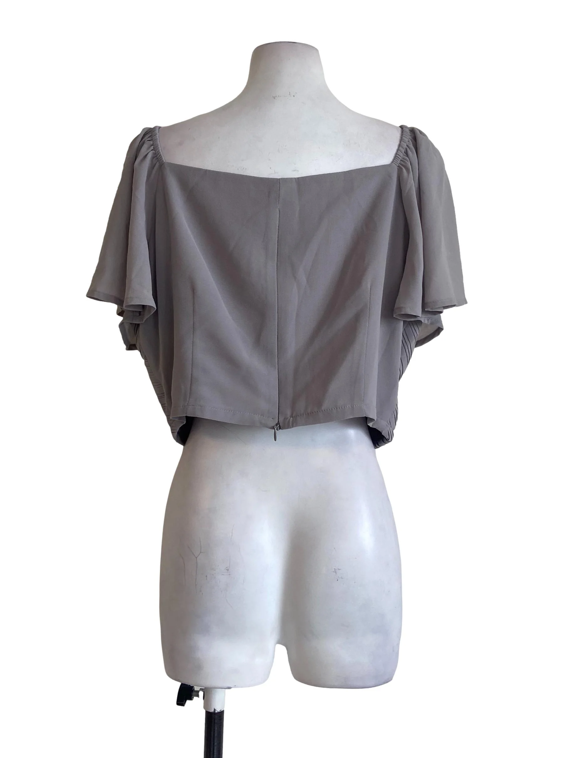 Coin Grey Circular-Cap Sleeve Crop Top - Image 2