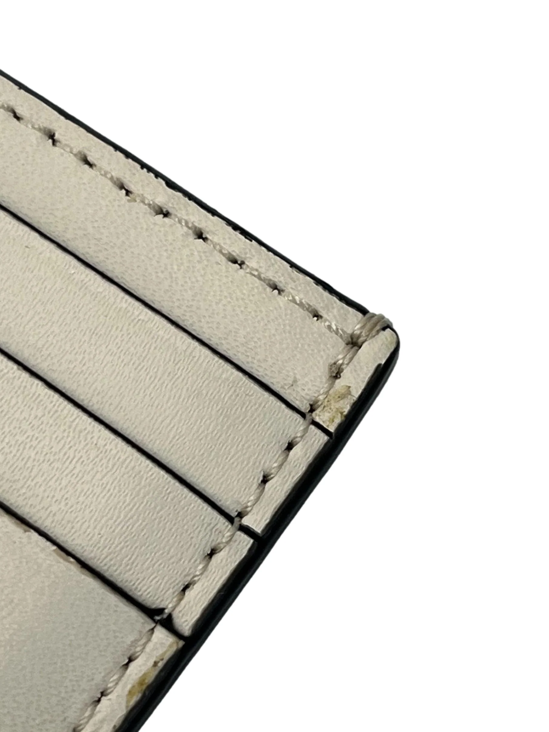 Cream Bumble Bee Cardholder - Image 4