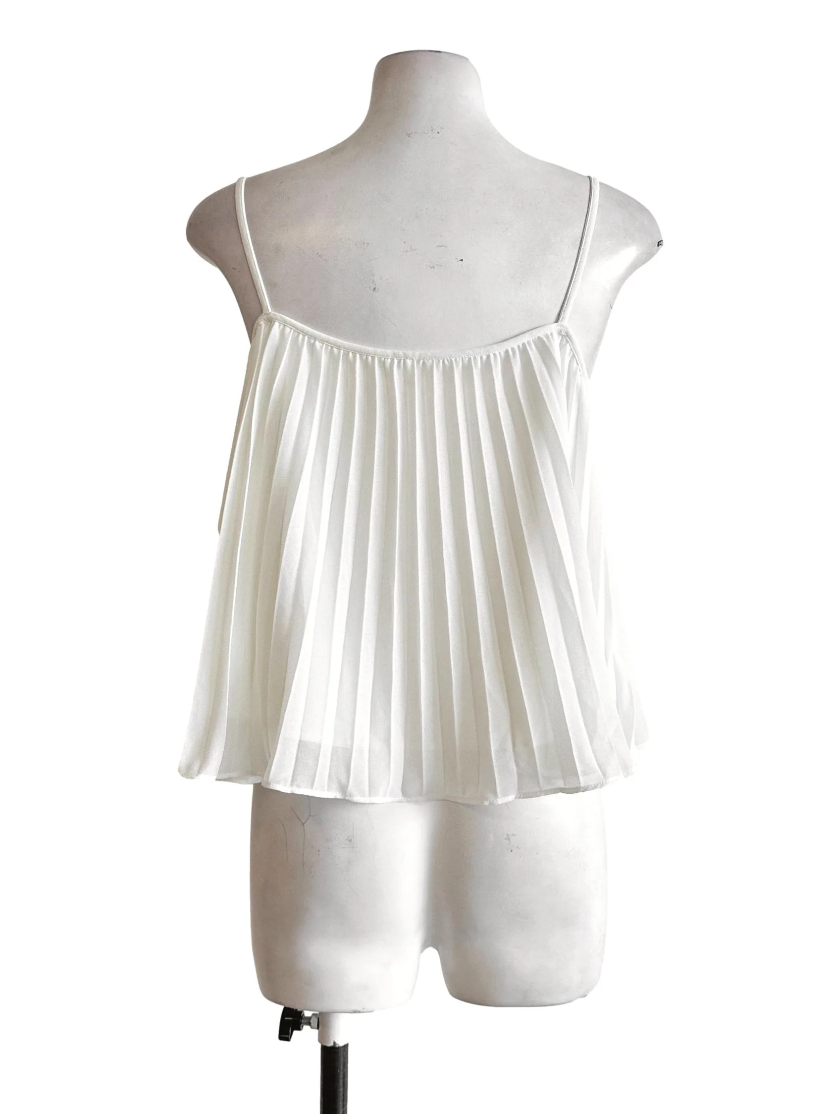 Daisy White Pleated Pattern Top - Image 2