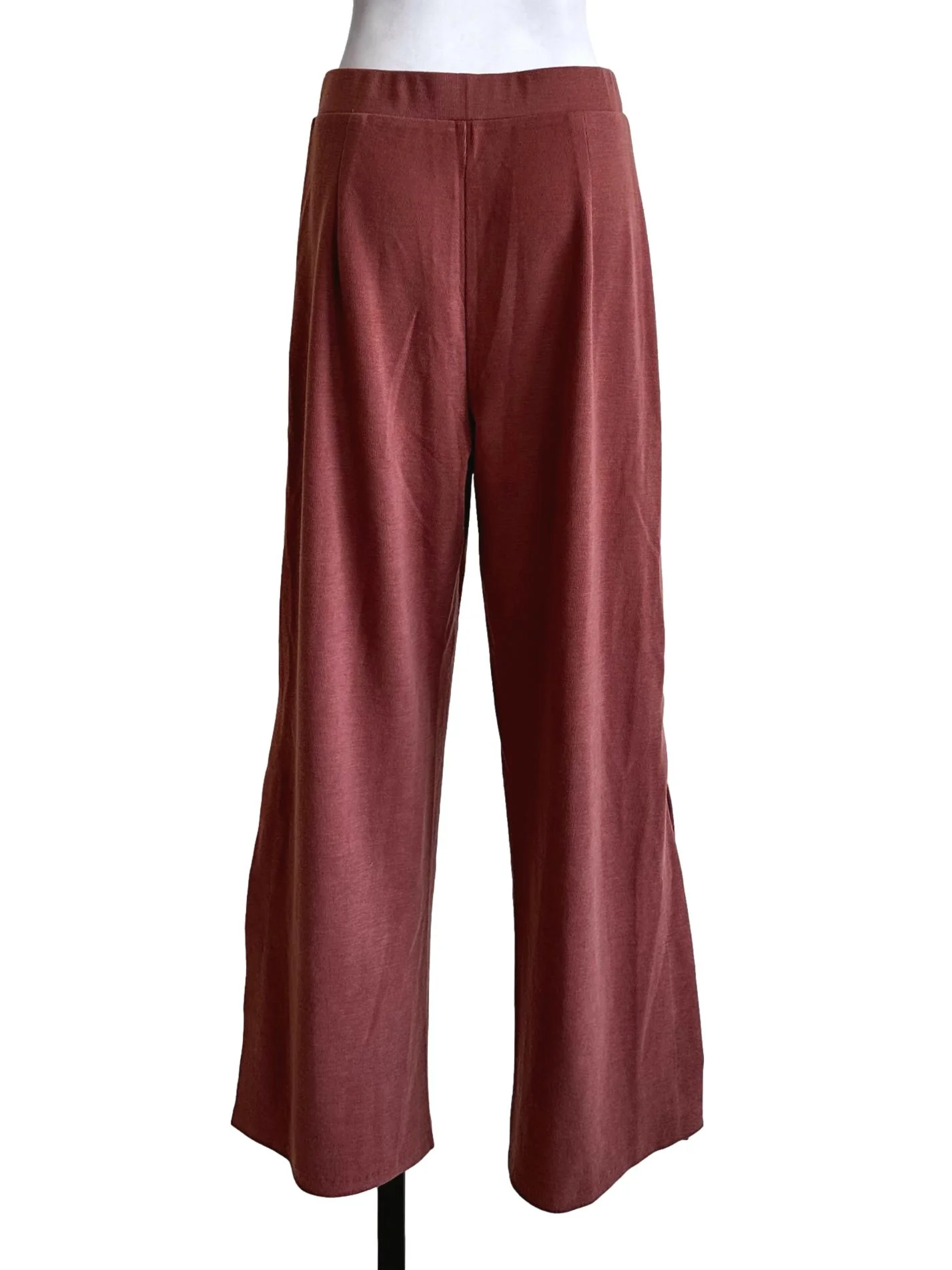 Dark Blush Pink Pencil Stripes Split Pants - Image 2