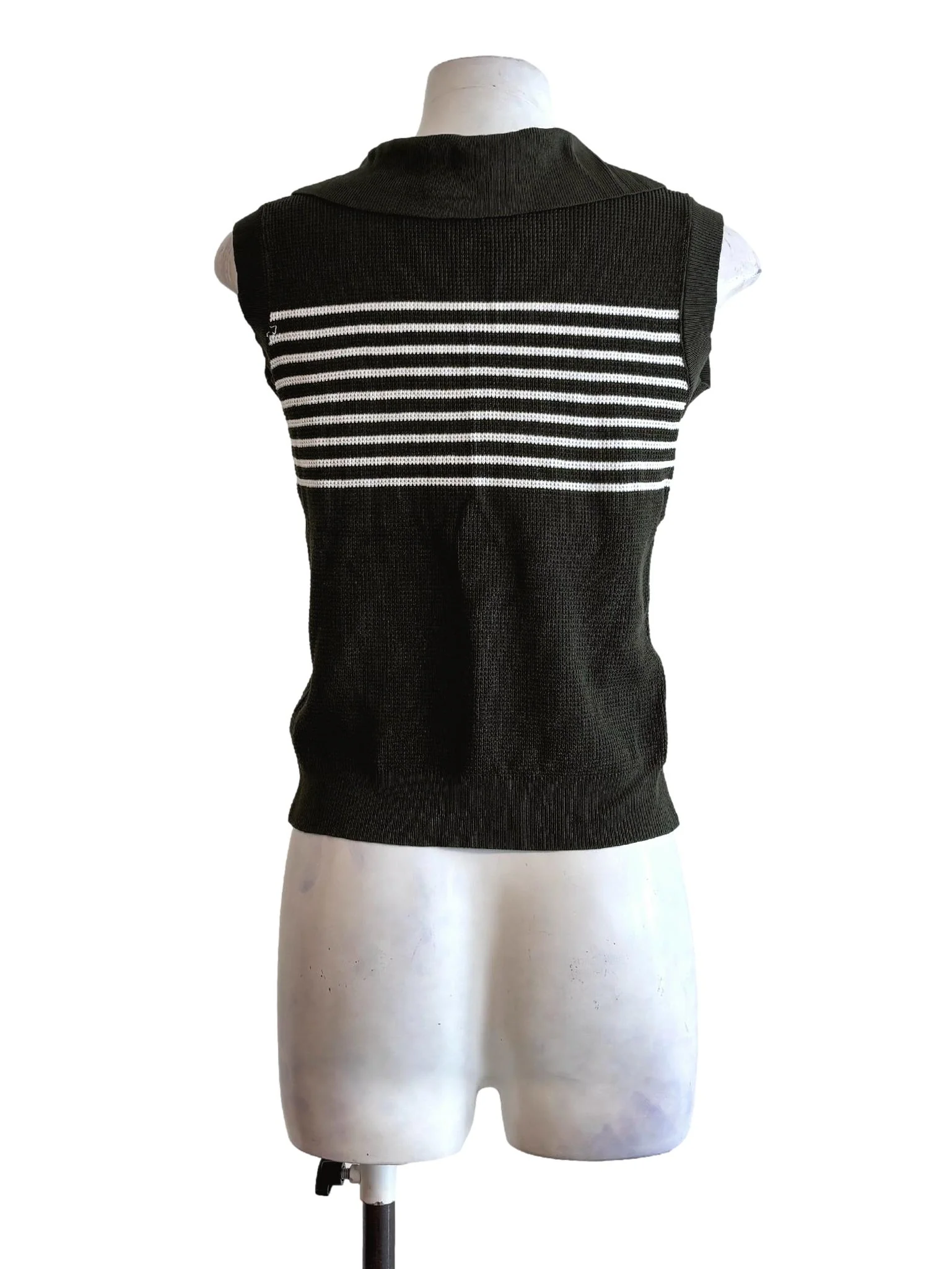 Dark Green Stripes Collared Sleeveless Knitwear - Image 2
