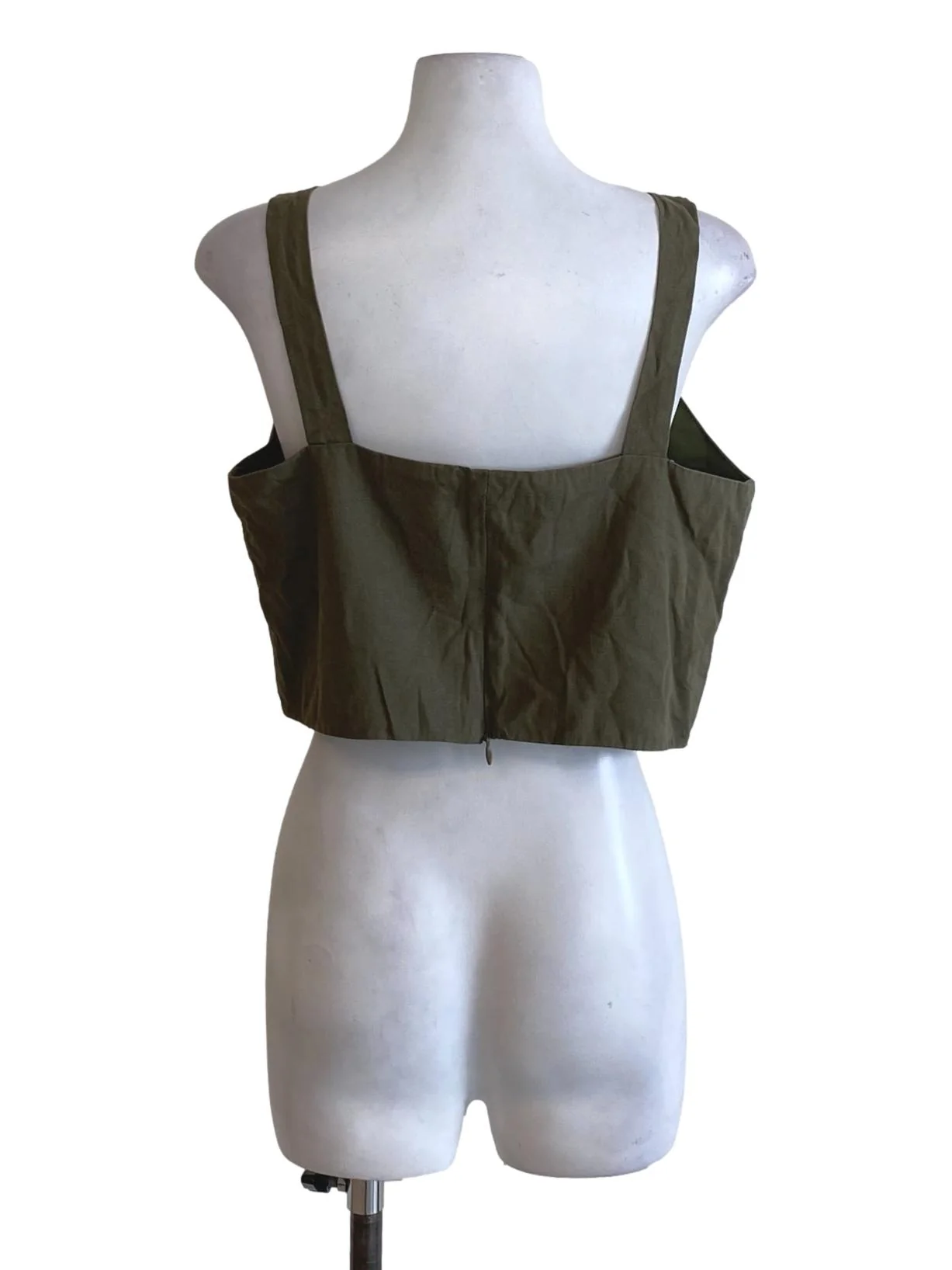 Dark Moss Green Buttoned Down Cropped Top - Image 2