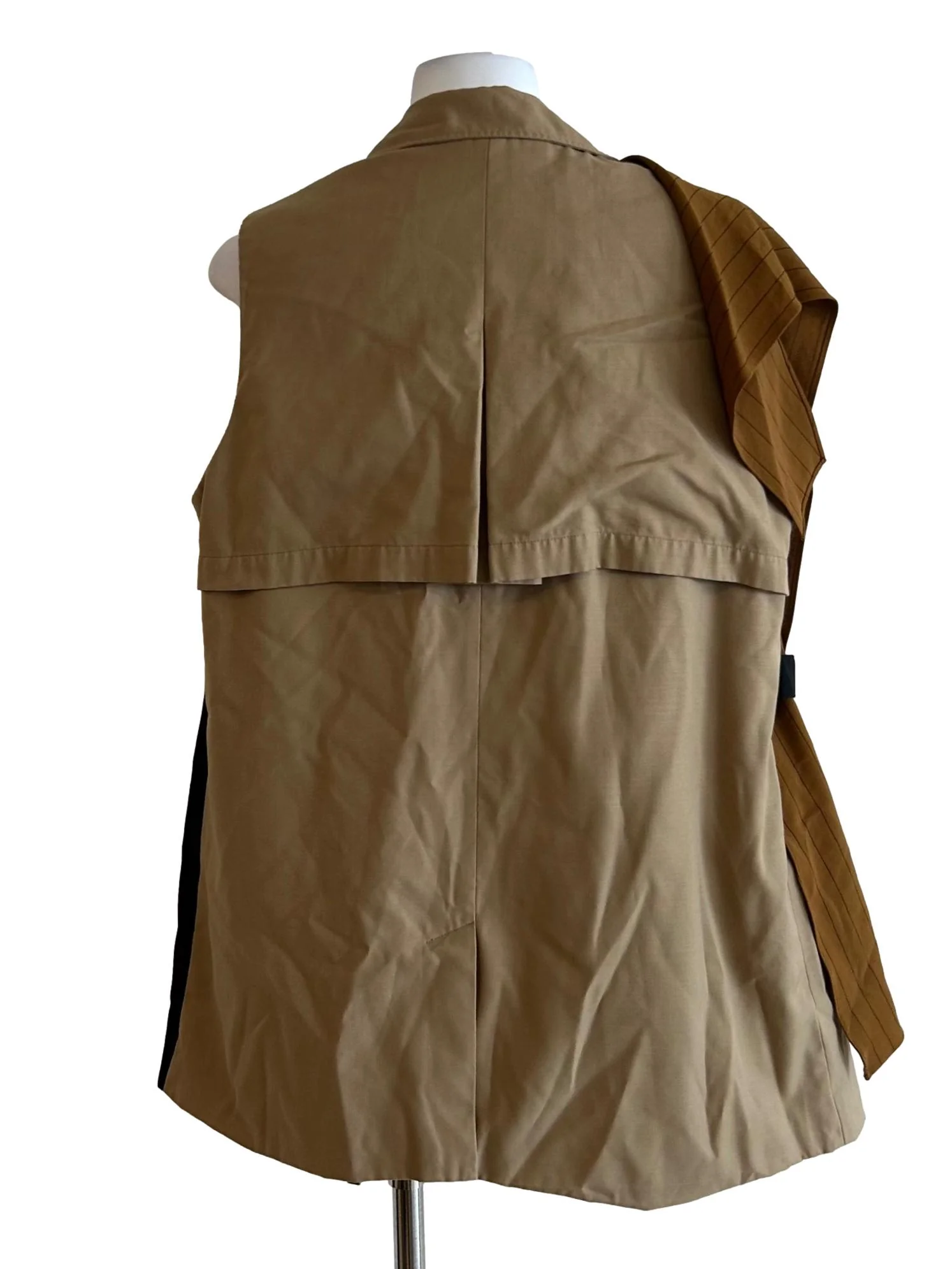 Drape Combo Gillet In Khaki & Black CSN - Image 2