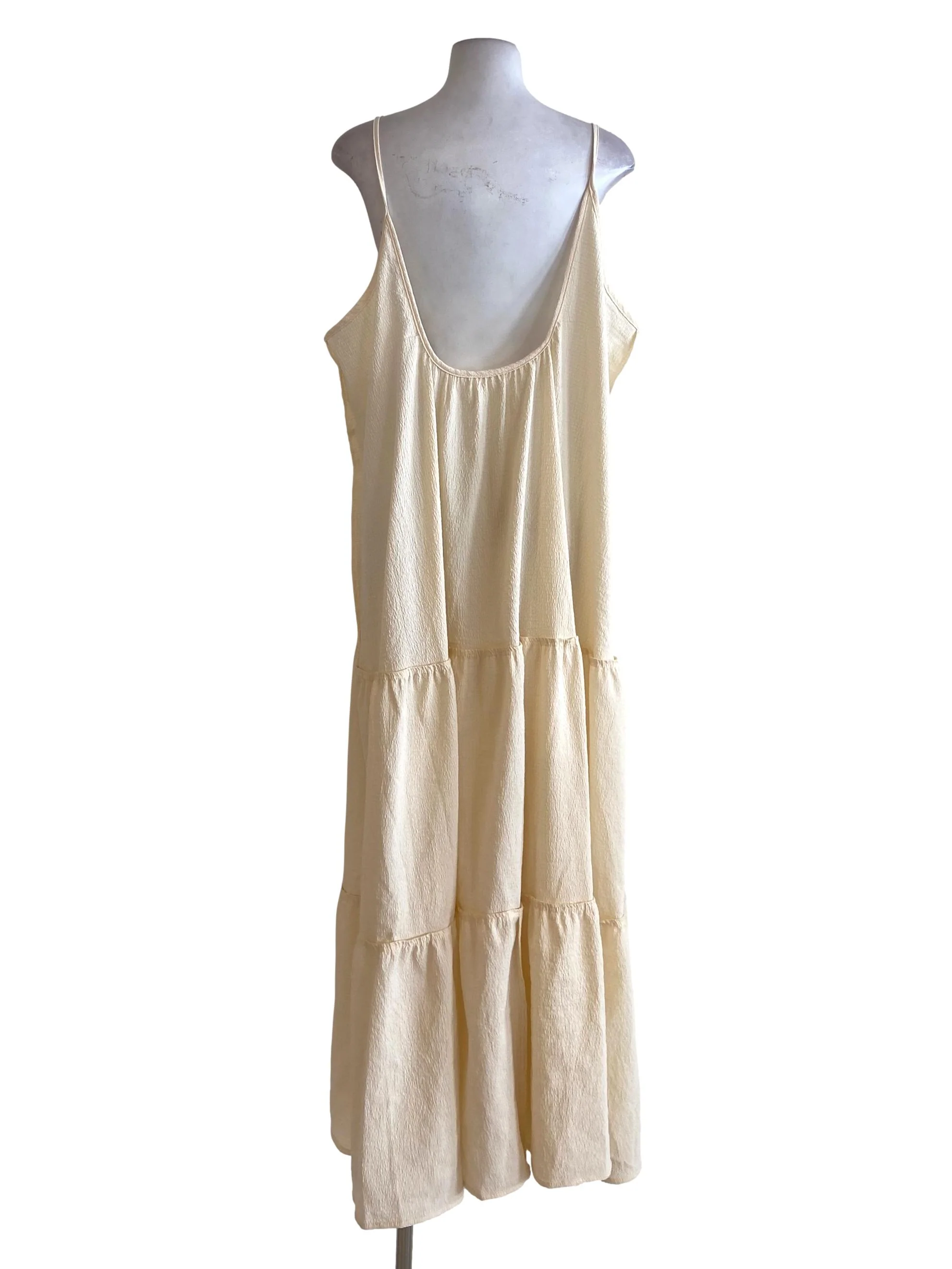 Egg Shell Sleeveless Tweed Layered Dress - Image 2