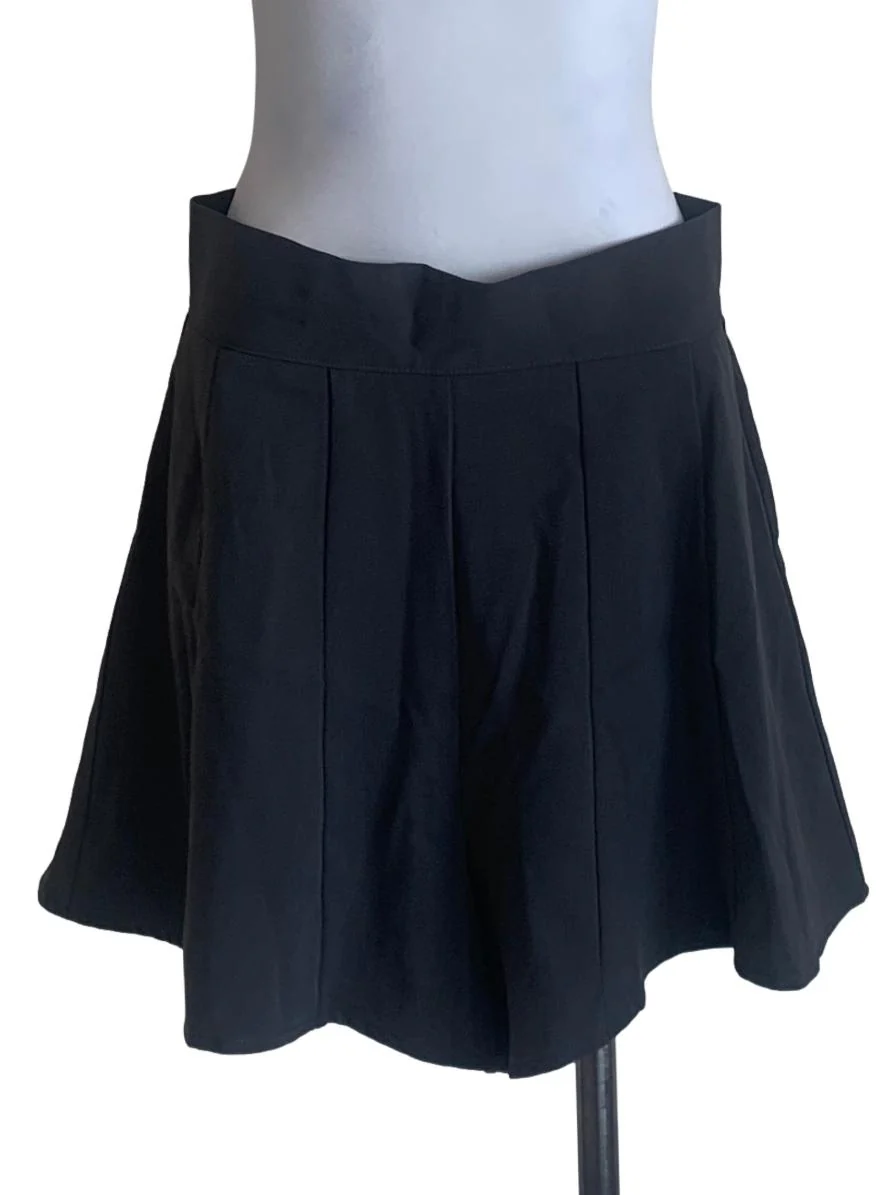 Fog Grey Pleat Shorts