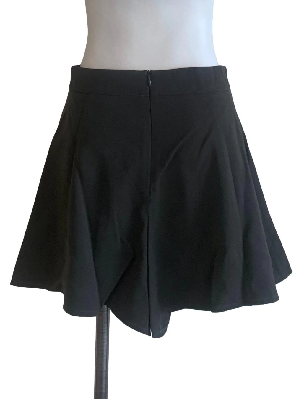 Fog Grey Shorts - Image 2