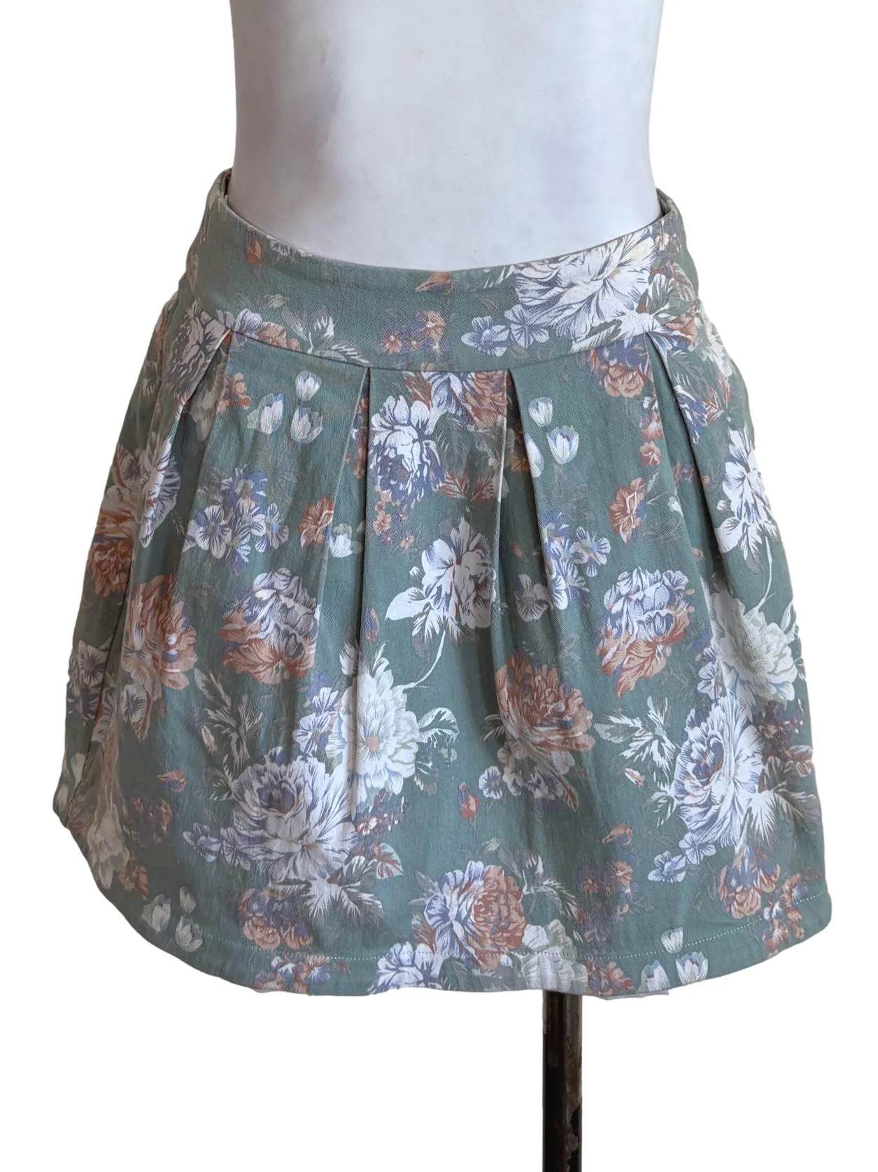 Green Floral Box Pleated Skirt LB