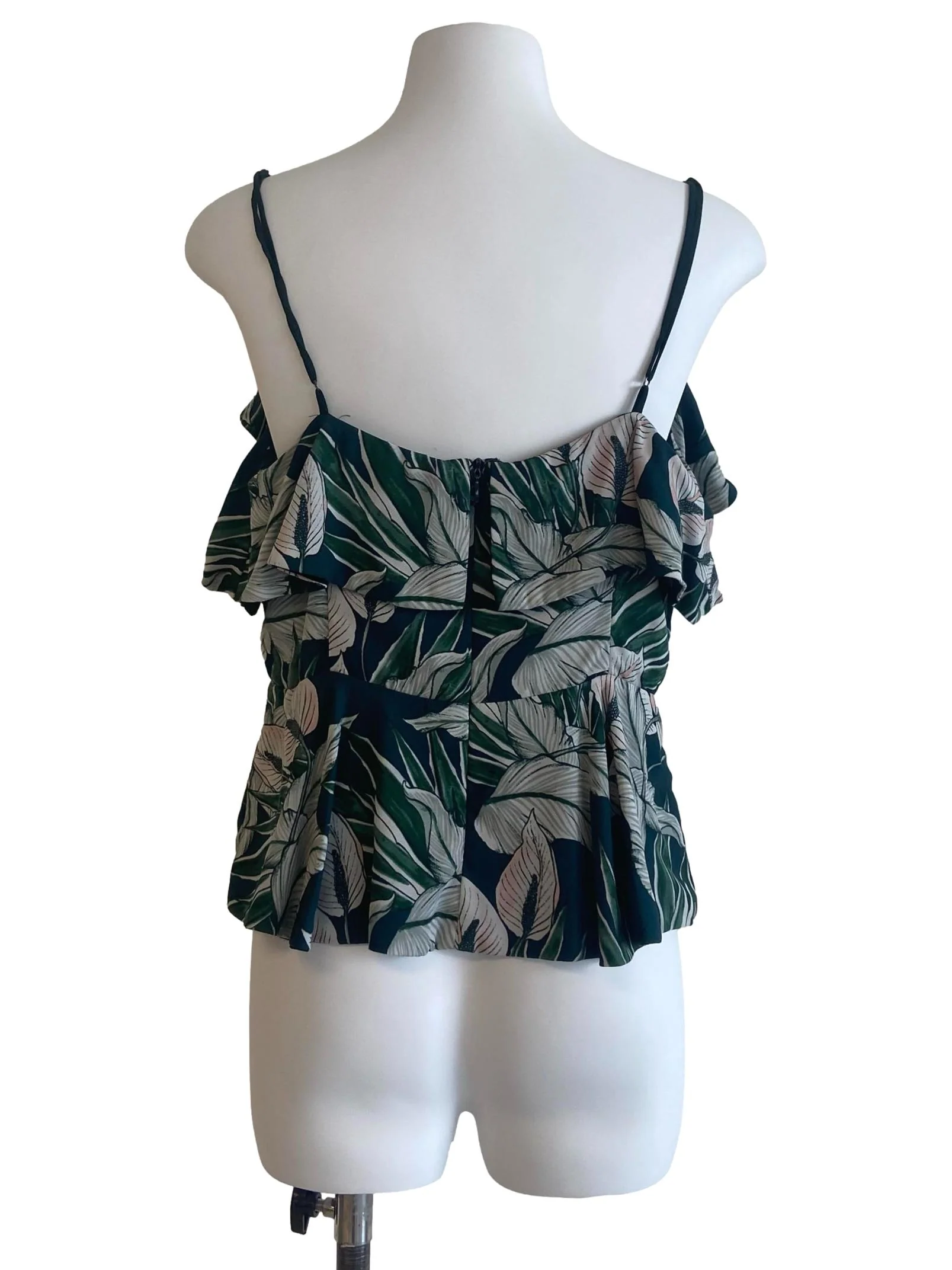 Green Floral Sleeveless Blouse - Image 2