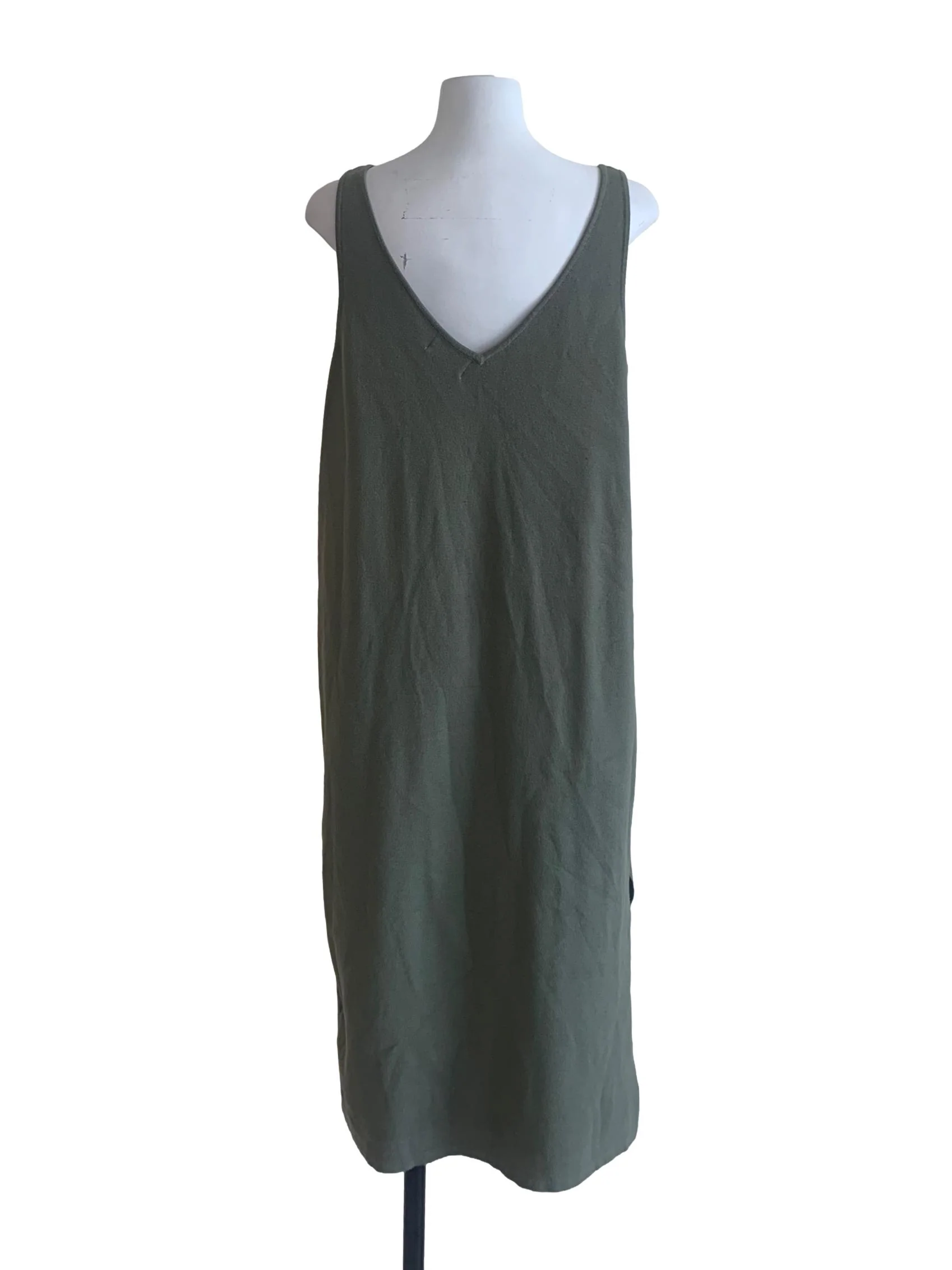 Green Sleeveless V-Neck Knit Dress OSN - Image 2