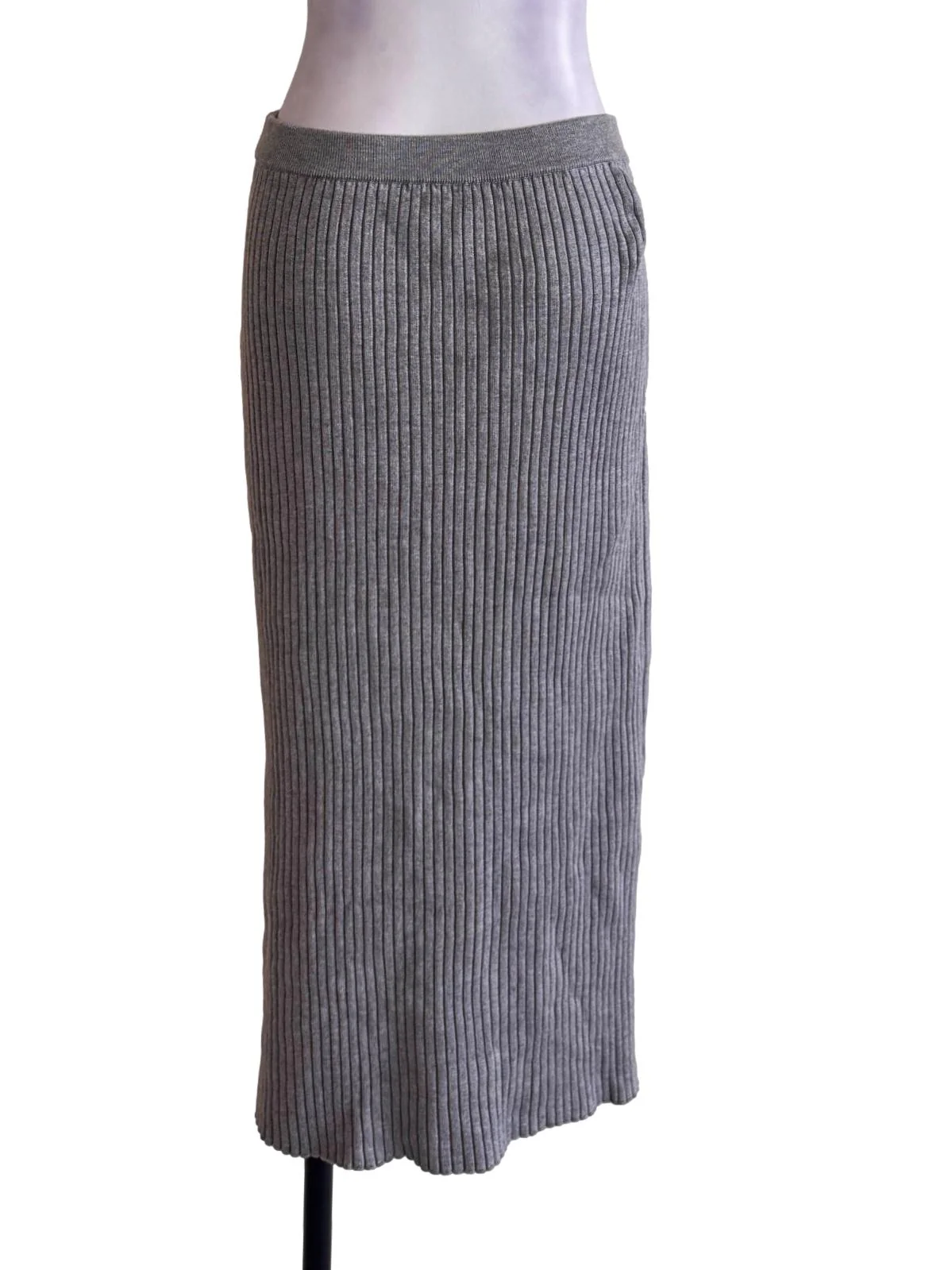 Grey Pleated Pencil Skirt - Image 2