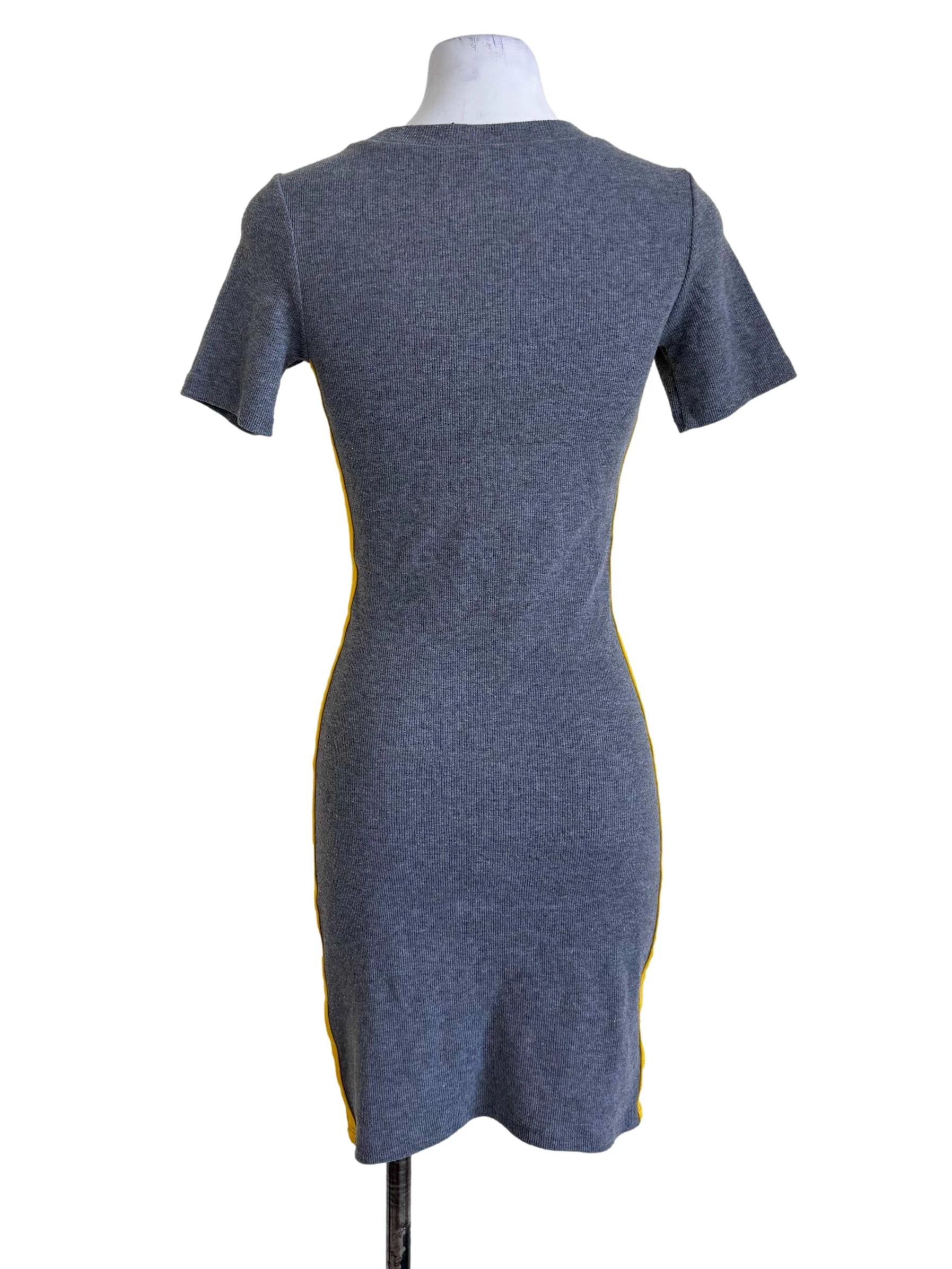 Grey Ribbed Short-Sleeve Bodycon Dress - Image 2