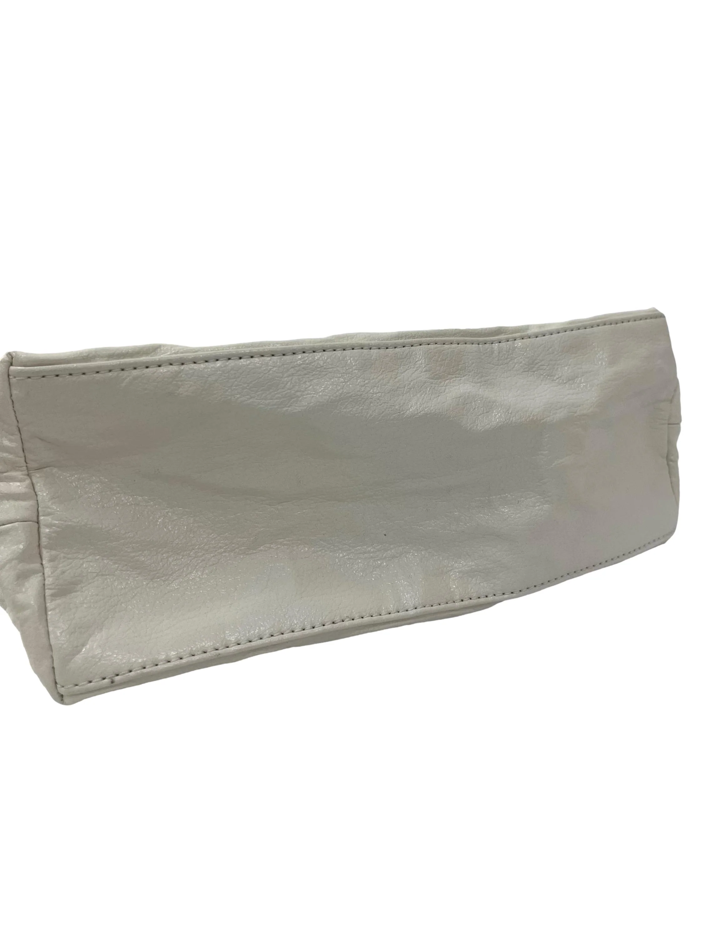 Ivory Textured Shoulder Bag With Adjustable Strap - Image 5