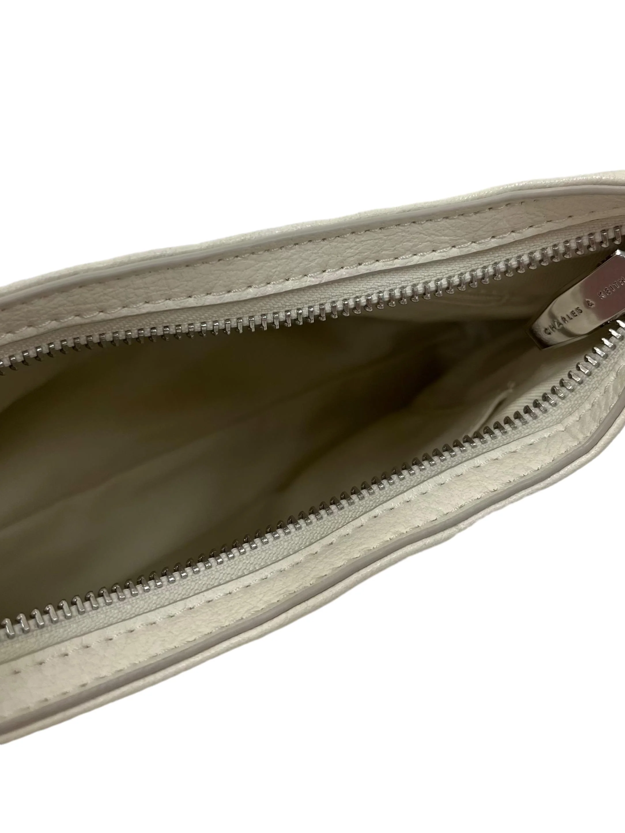 Ivory Textured Shoulder Bag With Adjustable Strap - Image 6
