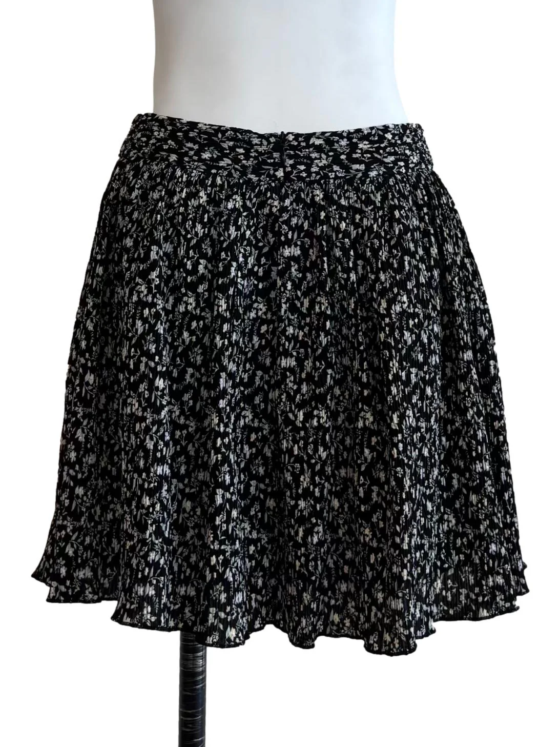 Jet Black Floral Mini Skirt - Image 2