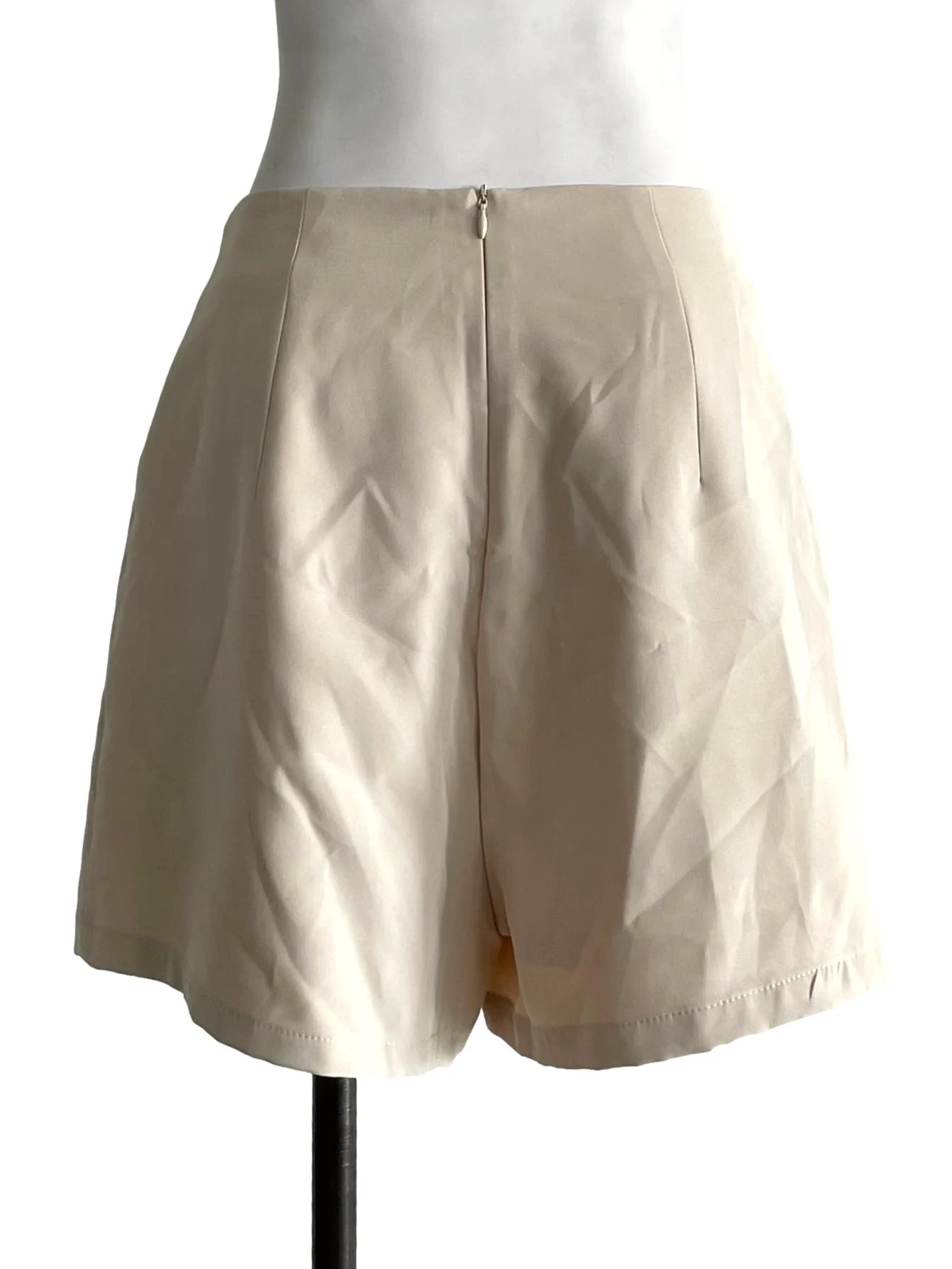 Light Latte Button Skort TWL - Image 2