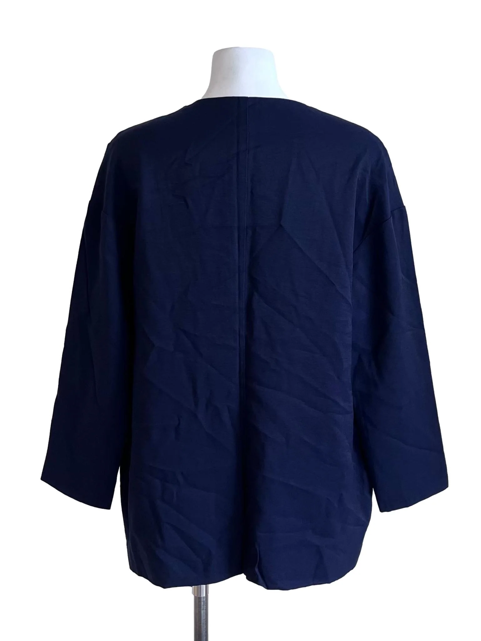 Navy Blue V-Neck Cardigan With Front Pockets - Image 2
