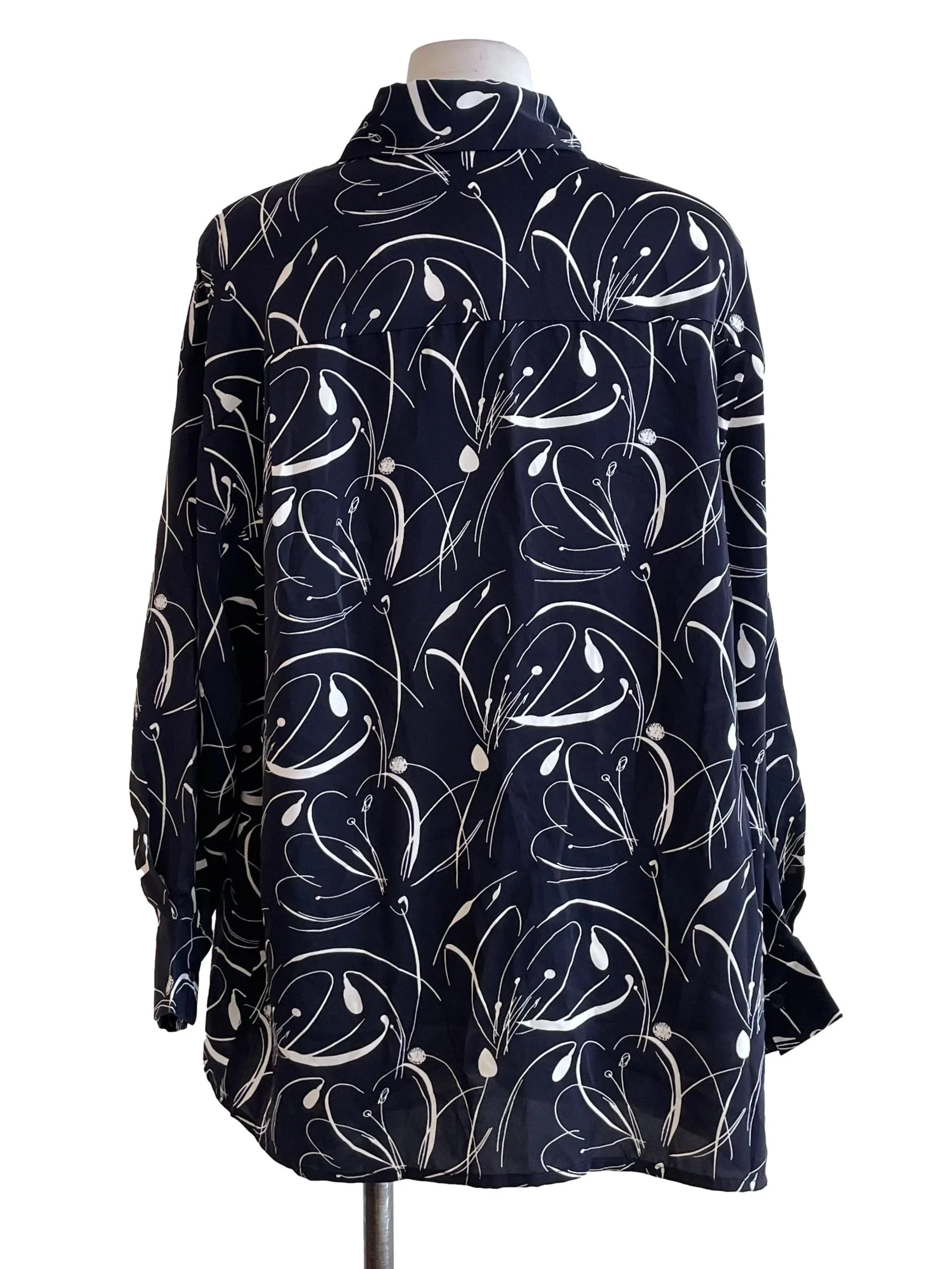 Navy Floral Oversized Shirt - Image 2