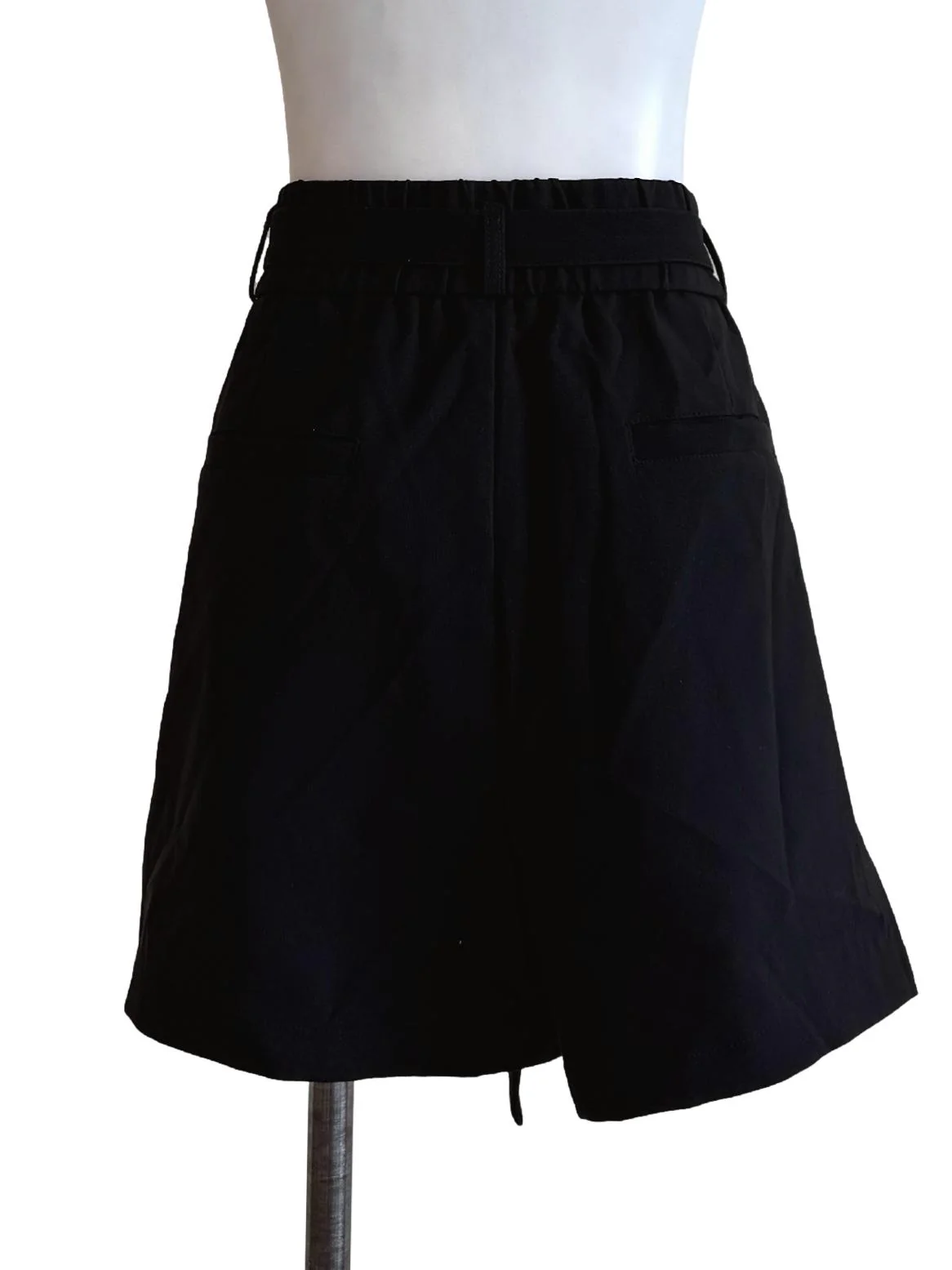 Noir Black With Belt Short Pants - Image 2