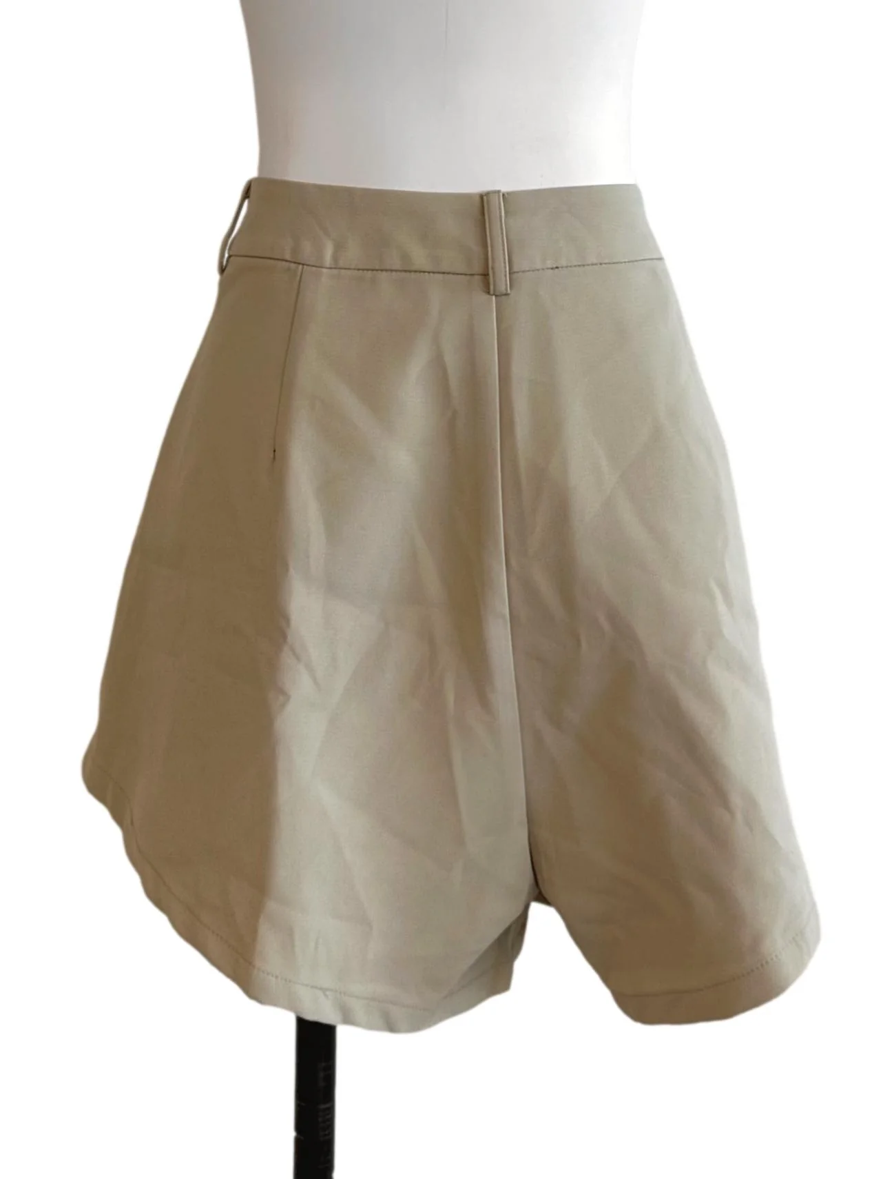 Oat Beige Casual Shorts TTR - Image 2