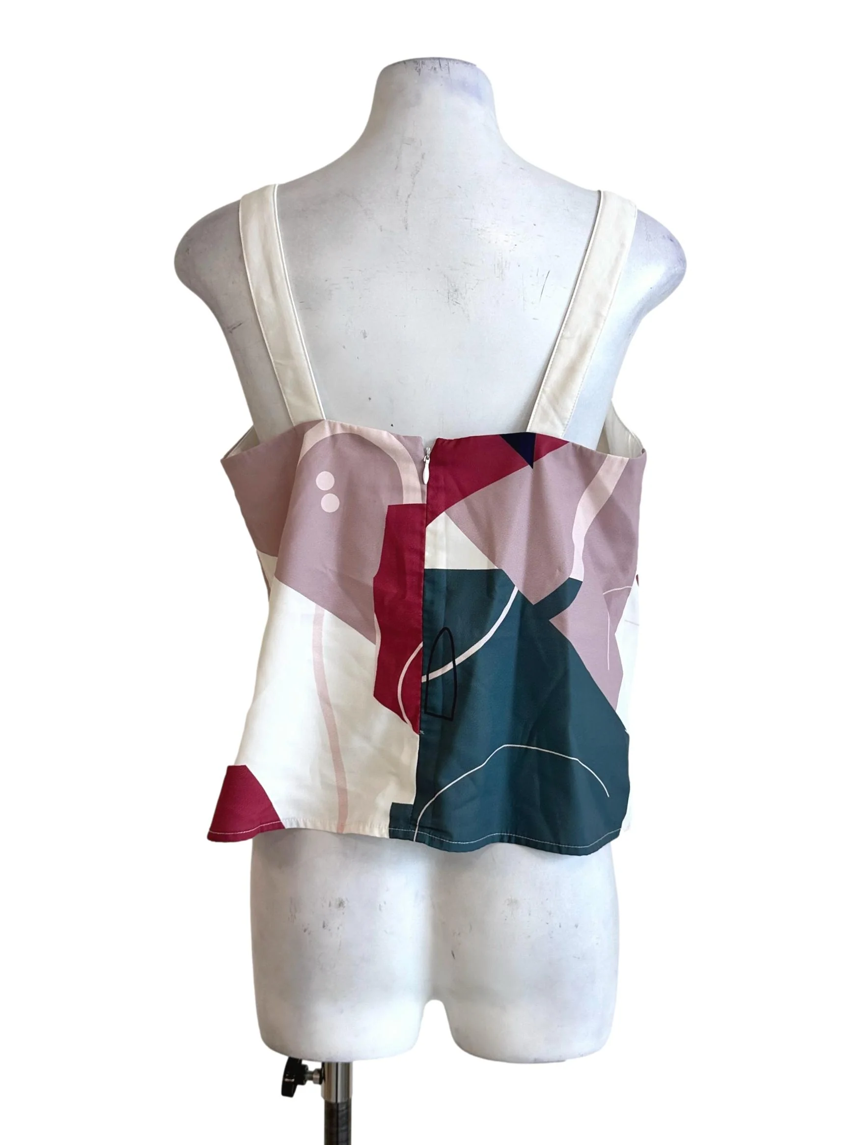Off White Abstract Pattern Sleeveless Top - Image 2