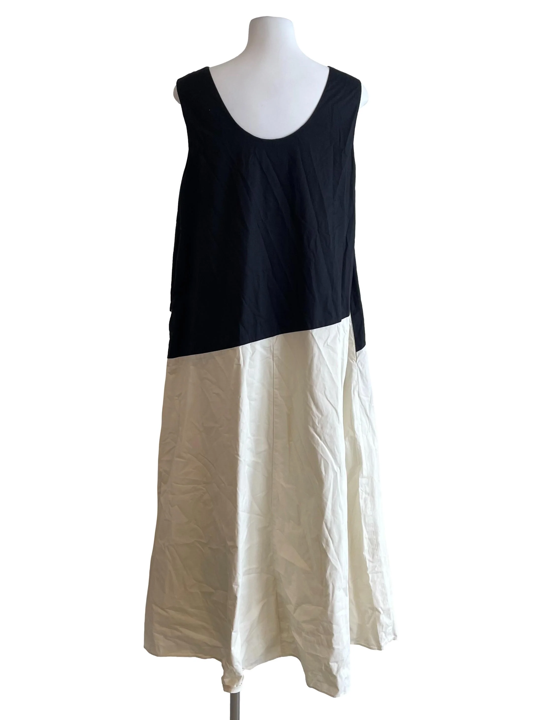 Off White & Black A-Line Dress OSN - Image 2