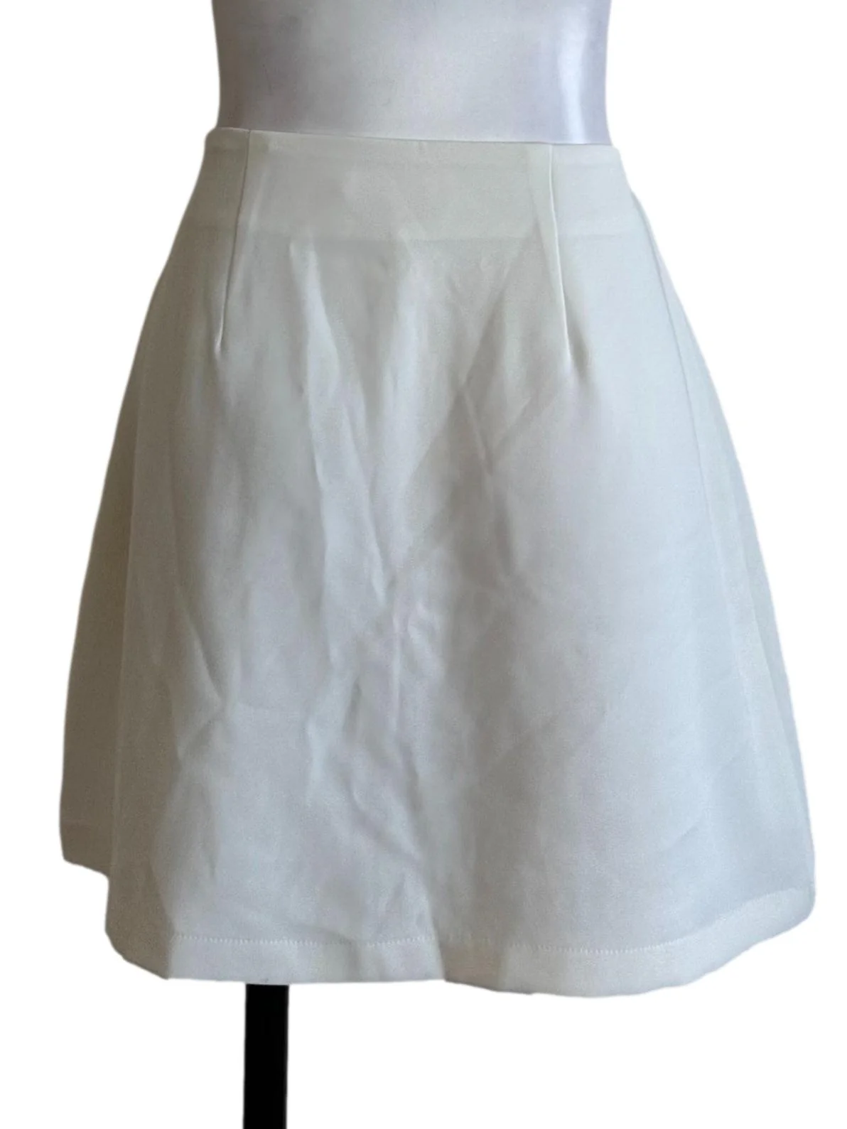 Pearl White Ribbon Mini Skorts - Image 2