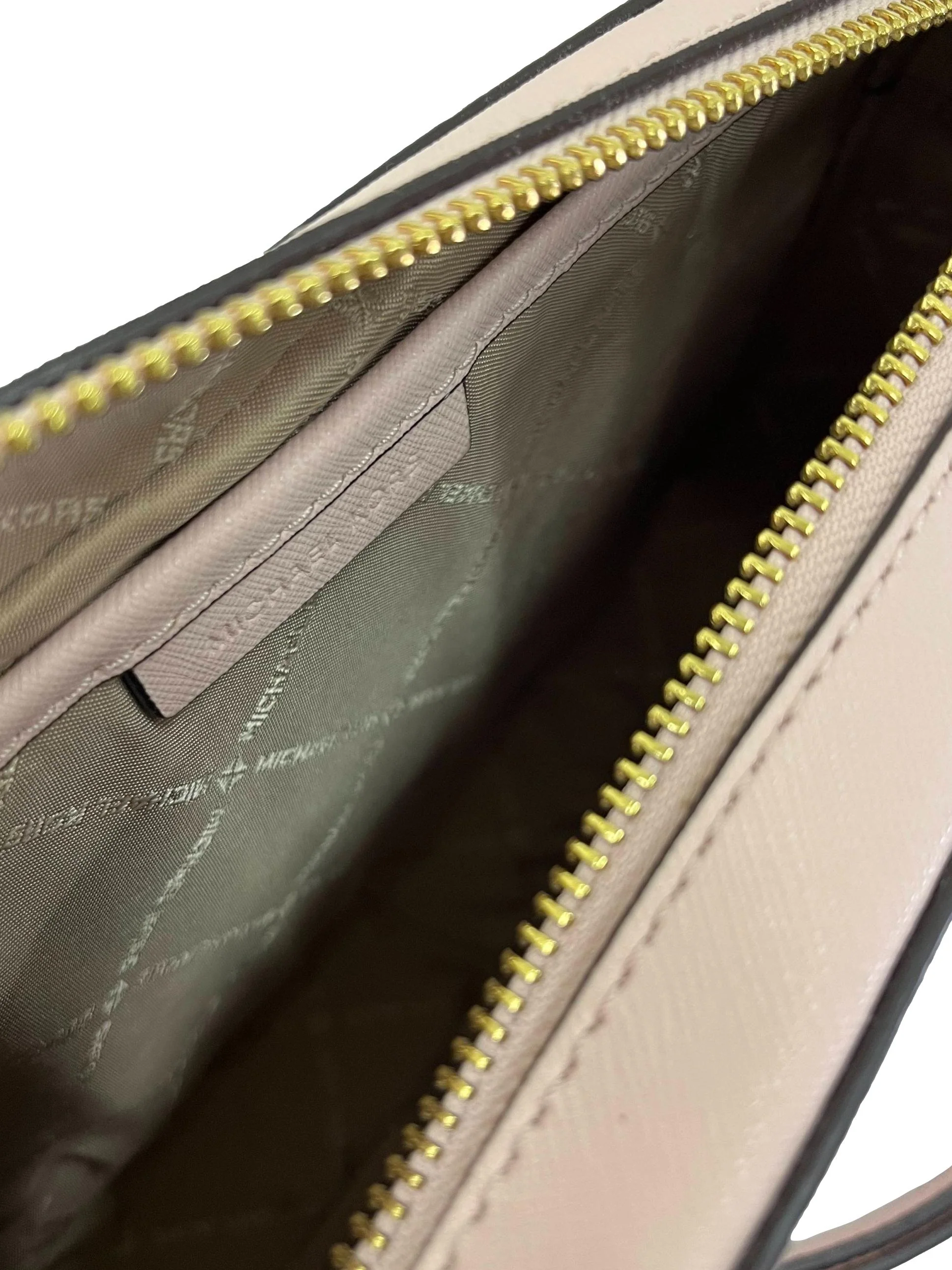 Pink Leather Jet Set Crossbody Bag CSN - Image 3