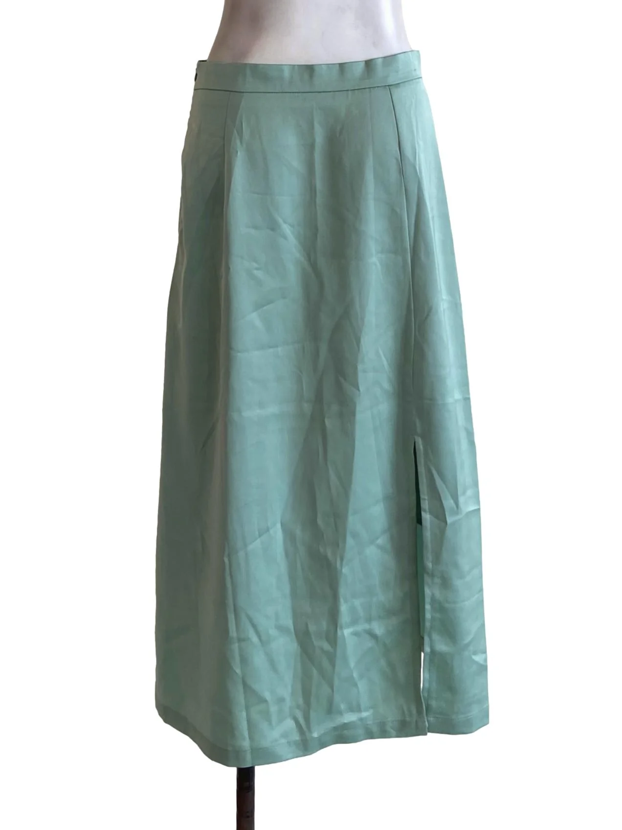 Pistachio Green Silk Slit Skirt - Image 2