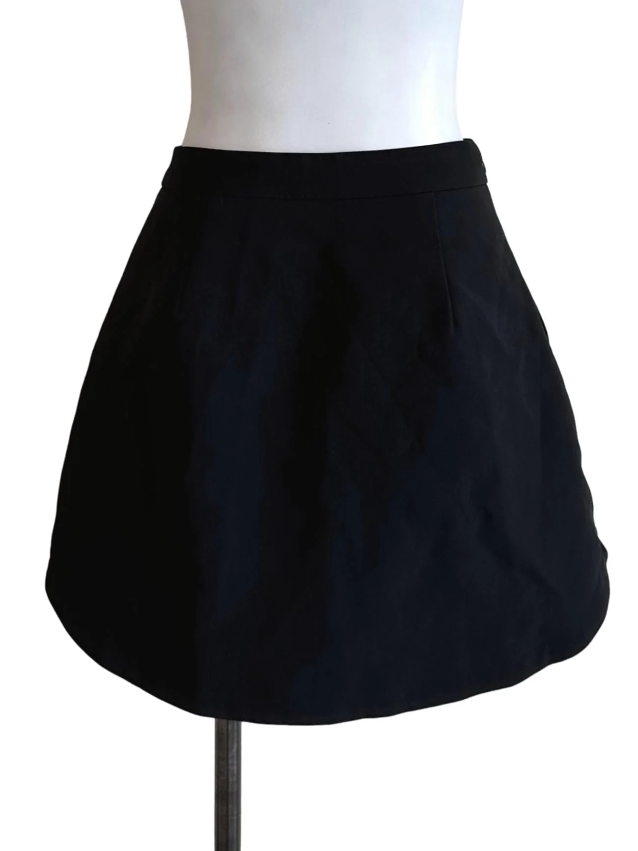 Raven Black Casual Mini Skort - Image 2
