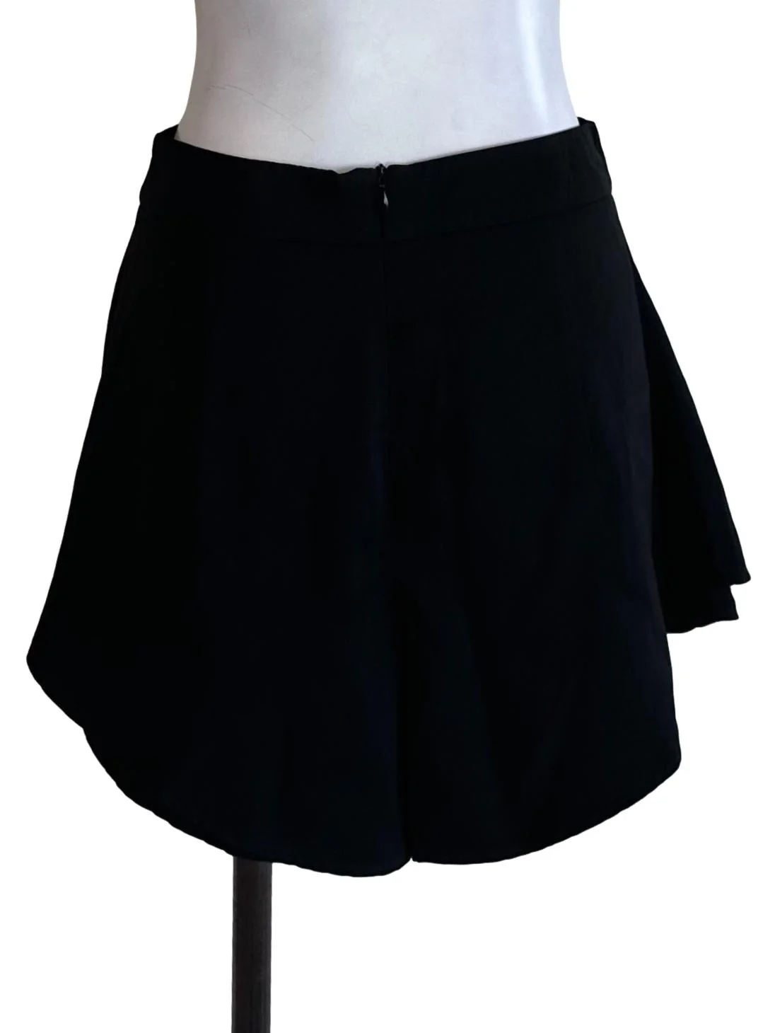 Raven Black Casual Shorts - Image 2