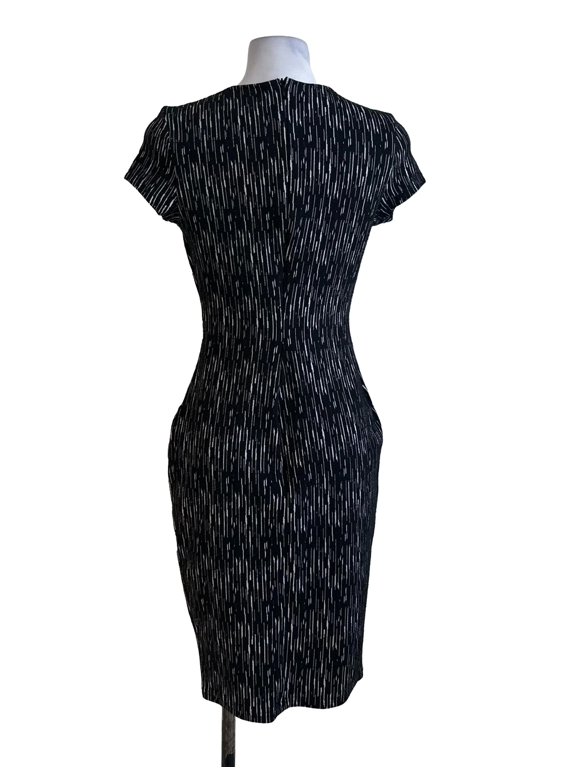 Raven Black Pattern Bodycon Dress - Image 2