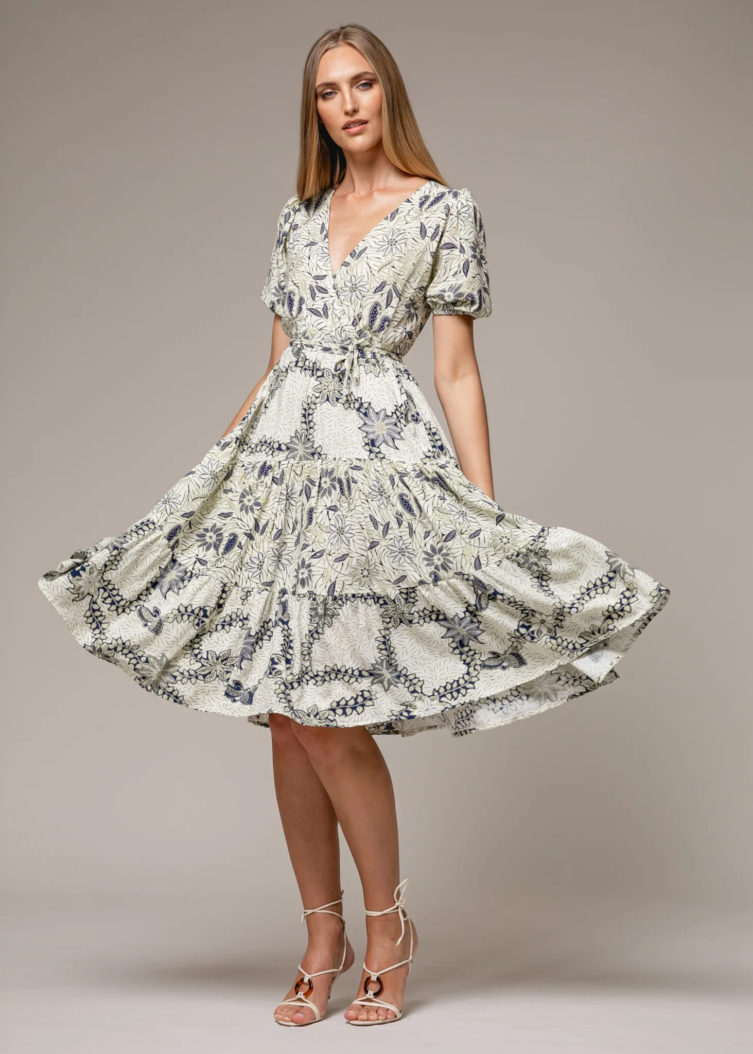 Remi Maxi In Aloe Floral - White CSN - Image 4